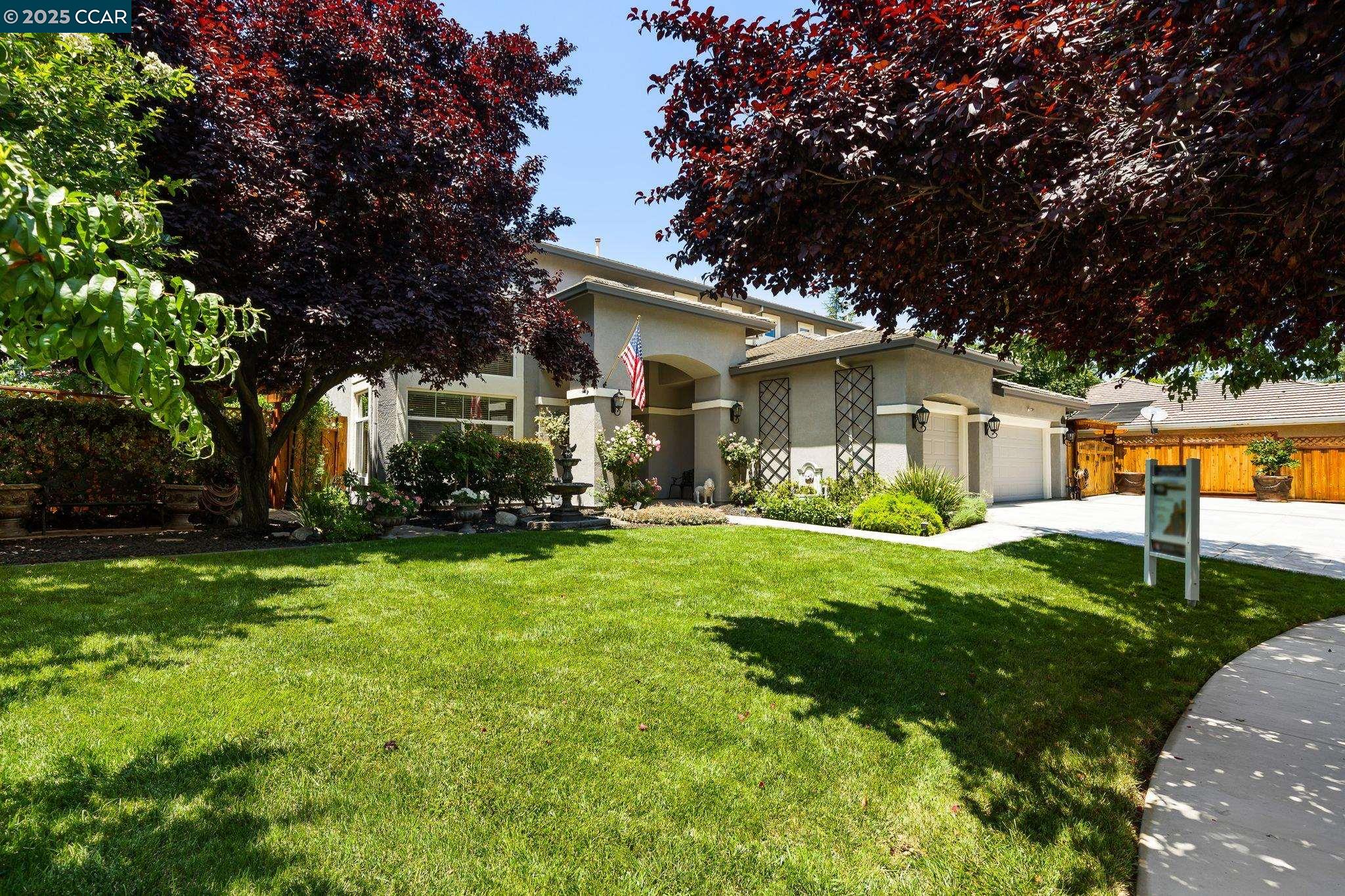 Detail Gallery Image 5 of 50 For 843 Vernazze Ct, Brentwood,  CA 94513 - 5 Beds | 3 Baths