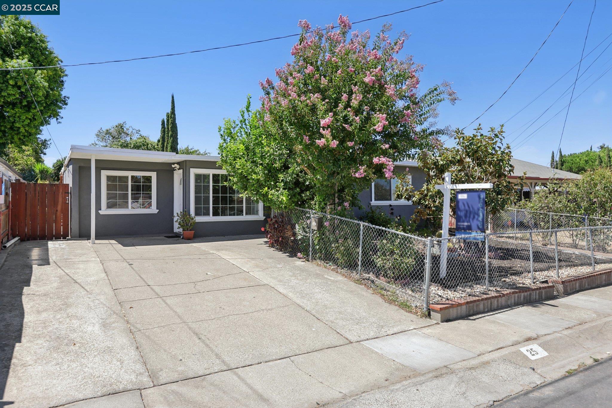 Detail Gallery Image 1 of 50 For 25 Island View Dr, Bay Point,  CA 94565 - 5 Beds | 2 Baths