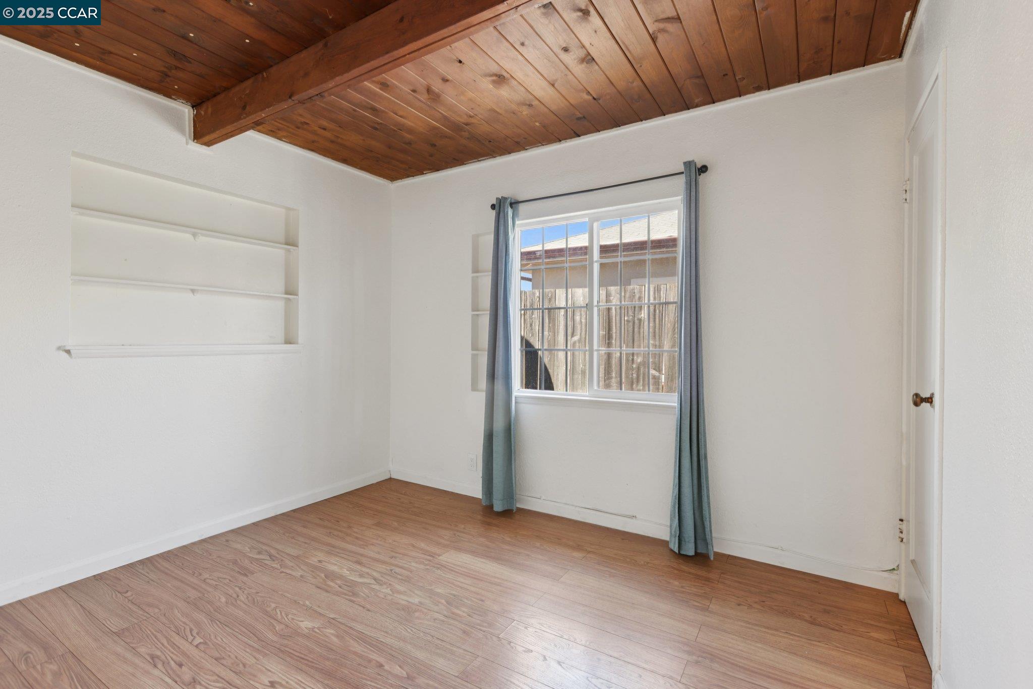 Detail Gallery Image 38 of 50 For 25 Island View Dr, Bay Point,  CA 94565 - 5 Beds | 2 Baths