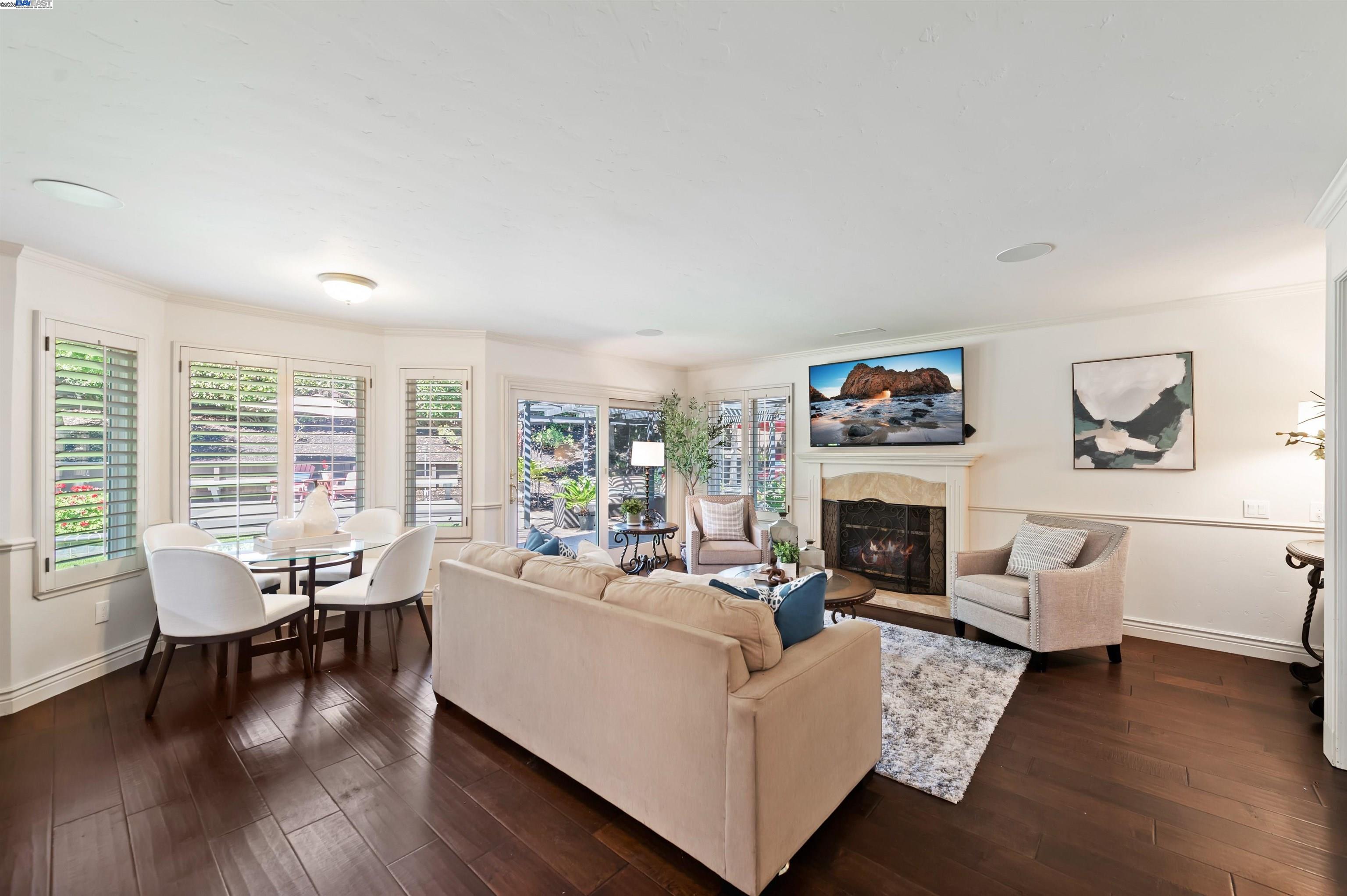 Detail Gallery Image 19 of 57 For 3338 Marsh Hawk Court, Pleasanton,  CA 94588 - 4 Beds | 3 Baths