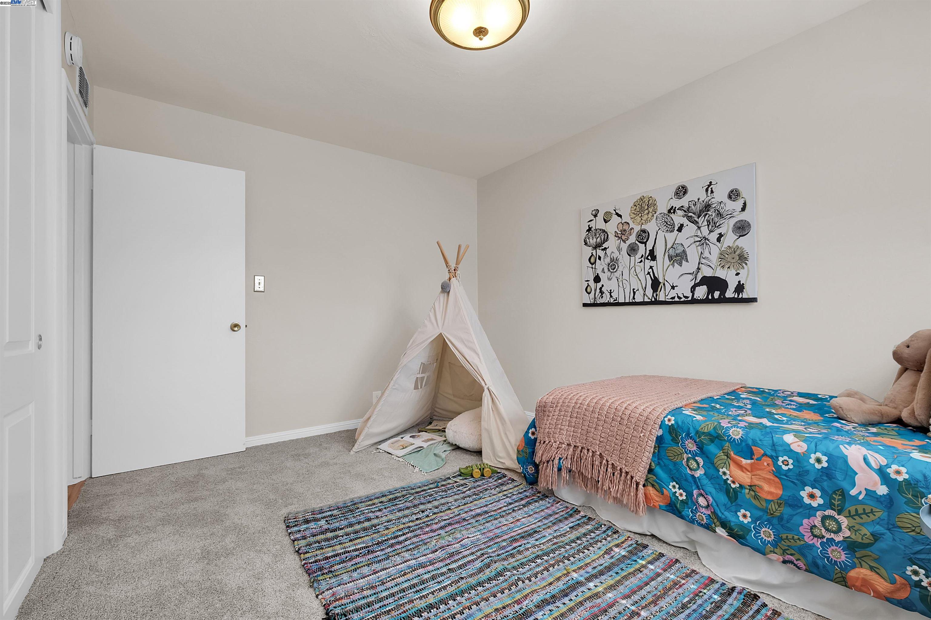 Detail Gallery Image 32 of 40 For 1338 via La Paloma, San Lorenzo,  CA 94580 - 4 Beds | 2 Baths