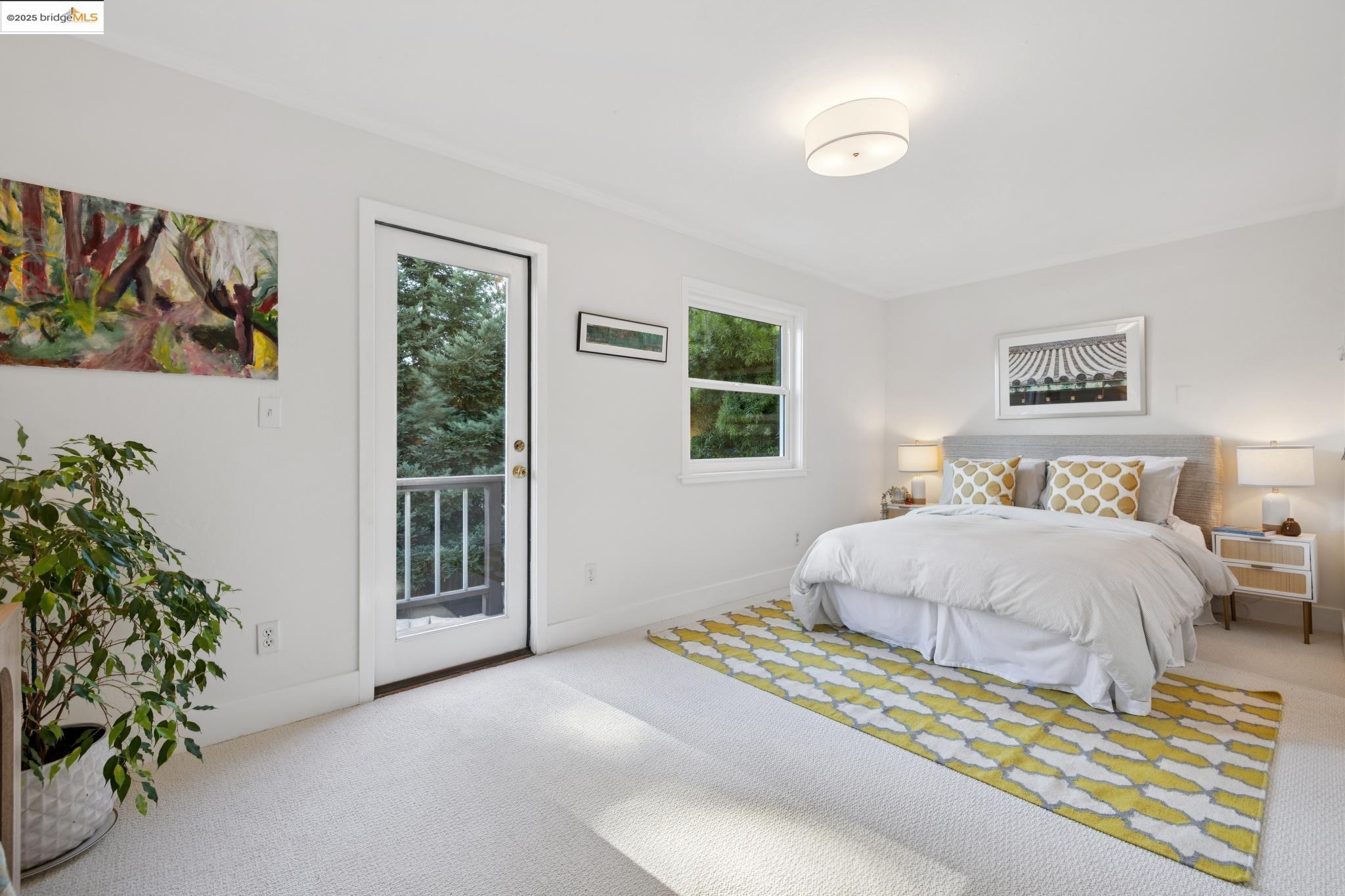 Detail Gallery Image 15 of 59 For 1622 Belvedere Ave, Berkeley,  CA 94702 - 2 Beds | 2/1 Baths