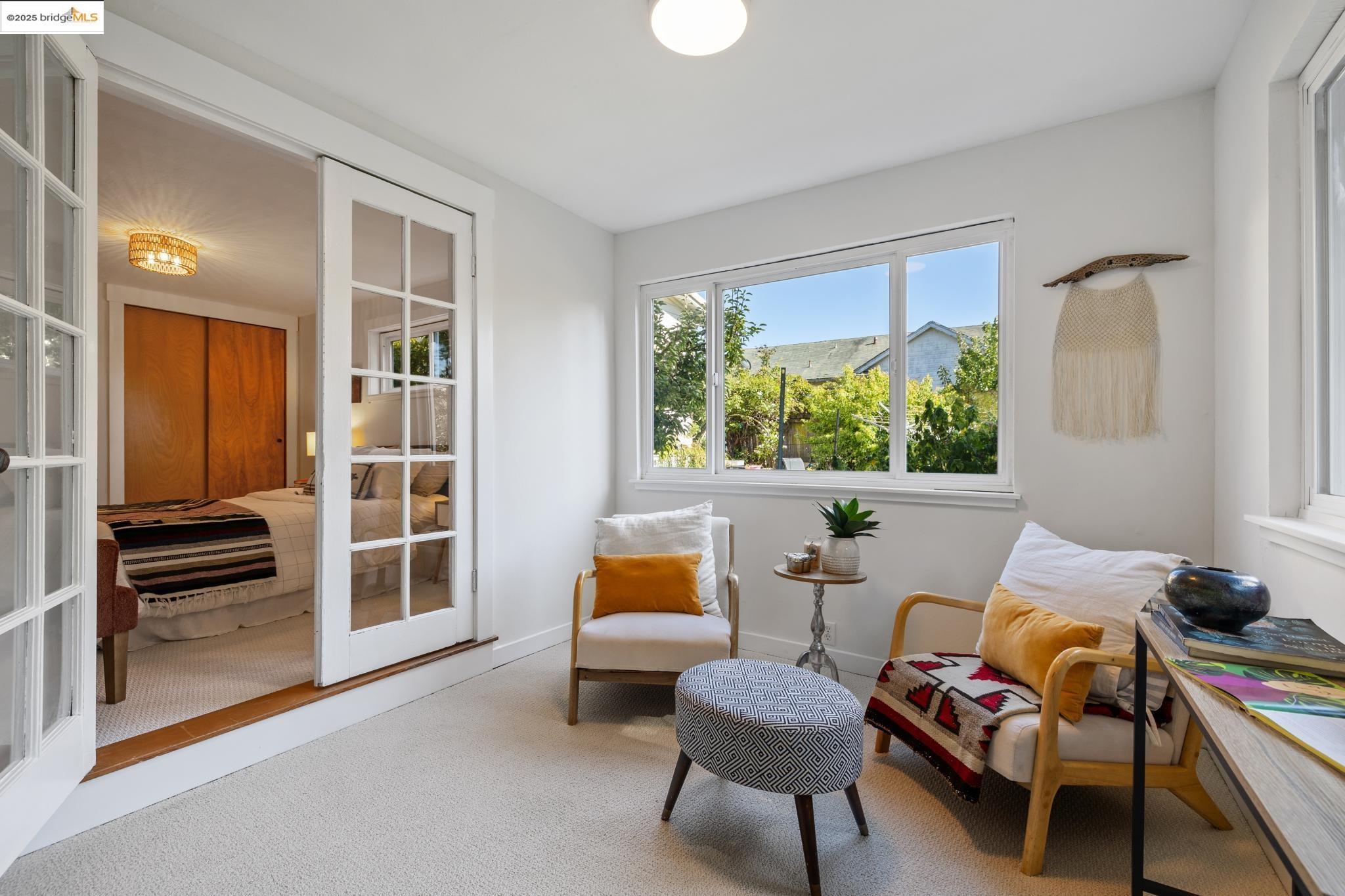 Detail Gallery Image 33 of 59 For 1622 Belvedere Ave, Berkeley,  CA 94702 - 2 Beds | 2/1 Baths