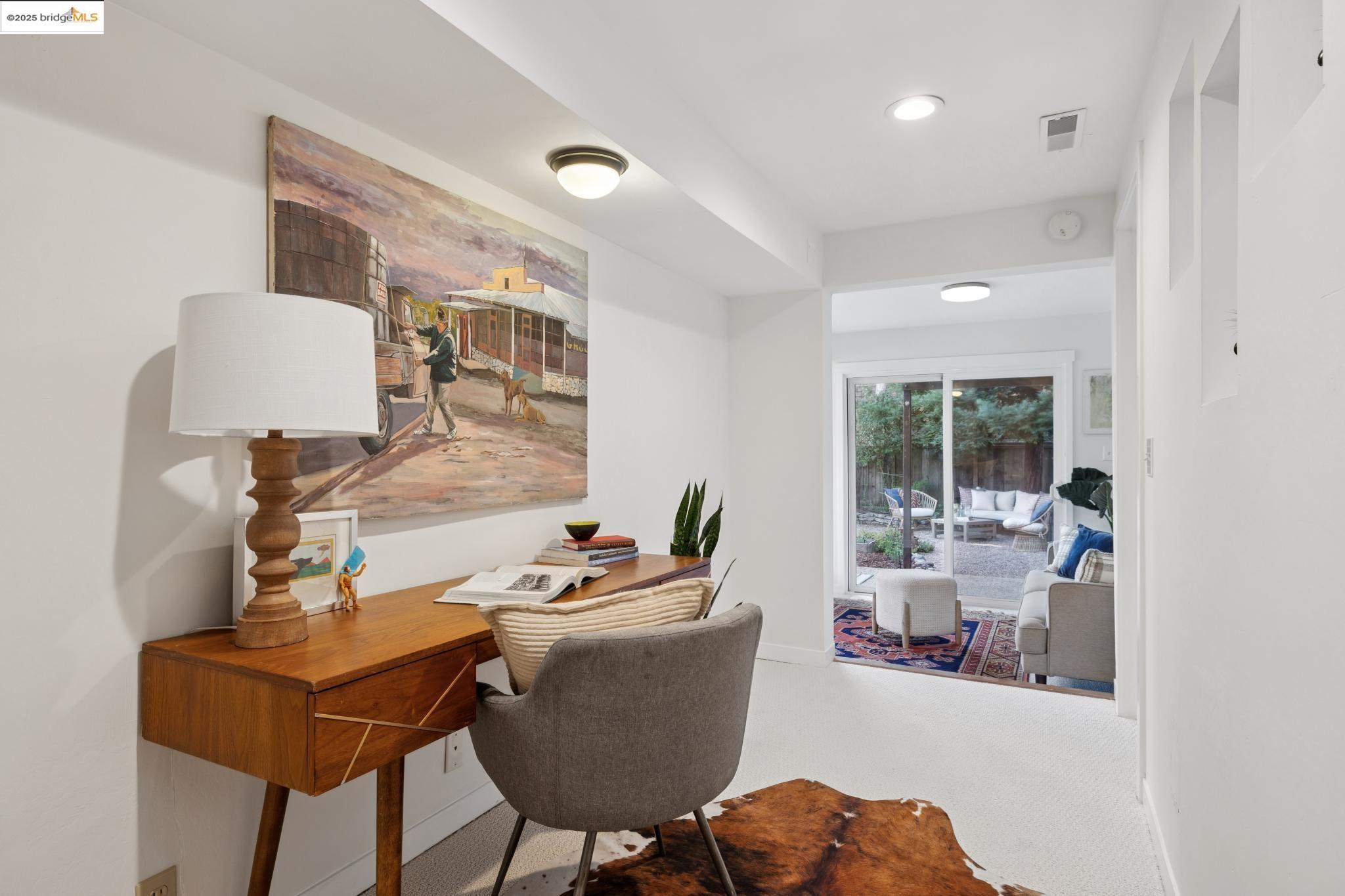 Detail Gallery Image 35 of 59 For 1622 Belvedere Ave, Berkeley,  CA 94702 - 2 Beds | 2/1 Baths