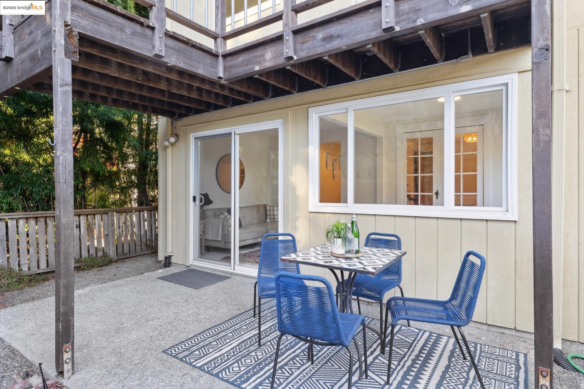 Detail Gallery Image 53 of 59 For 1622 Belvedere Ave, Berkeley,  CA 94702 - 2 Beds | 2/1 Baths