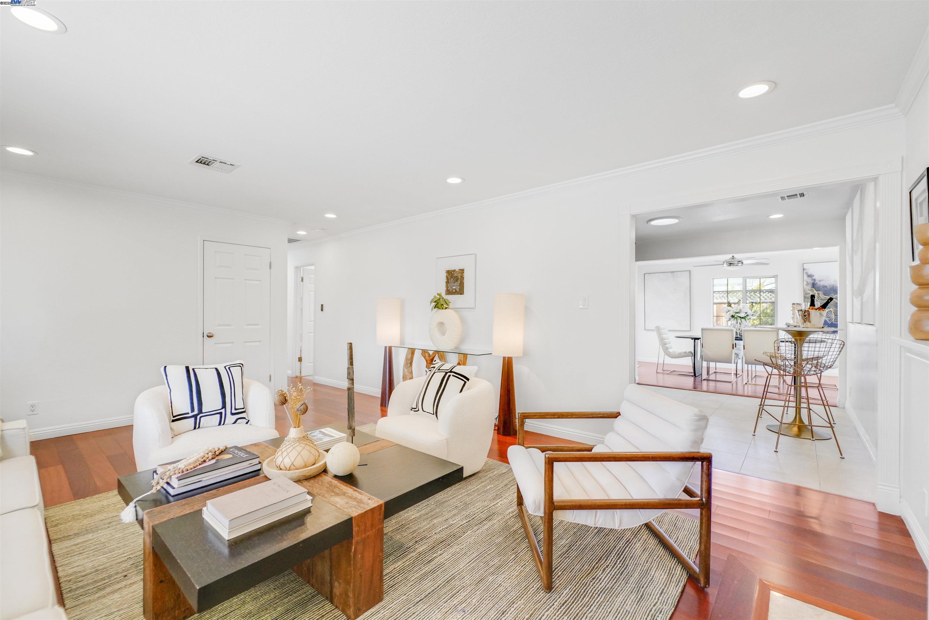 Detail Gallery Image 13 of 60 For 35922 Rosewood Dr, Newark,  CA 94560 - 3 Beds | 2 Baths