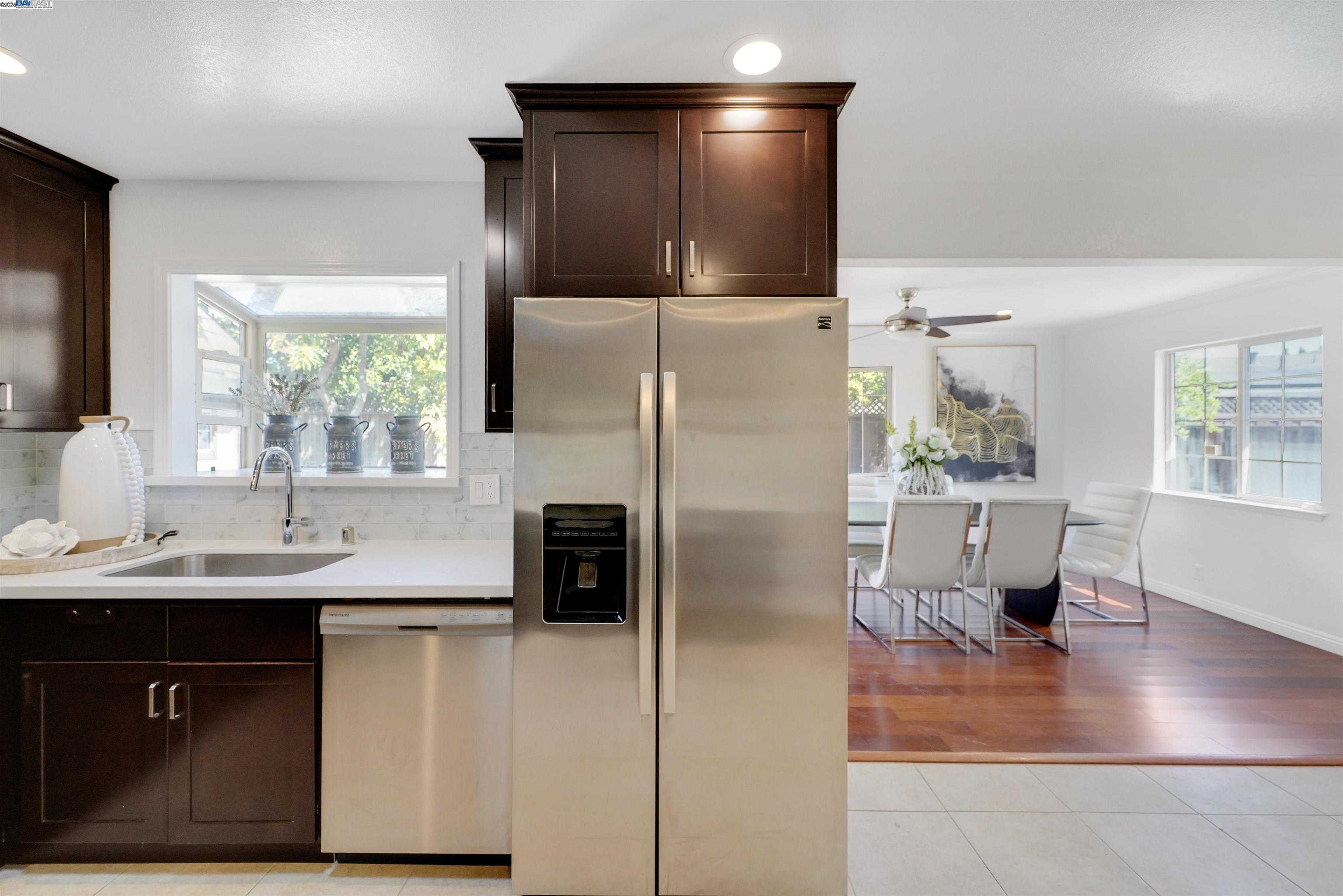 Detail Gallery Image 29 of 60 For 35922 Rosewood Dr, Newark,  CA 94560 - 3 Beds | 2 Baths