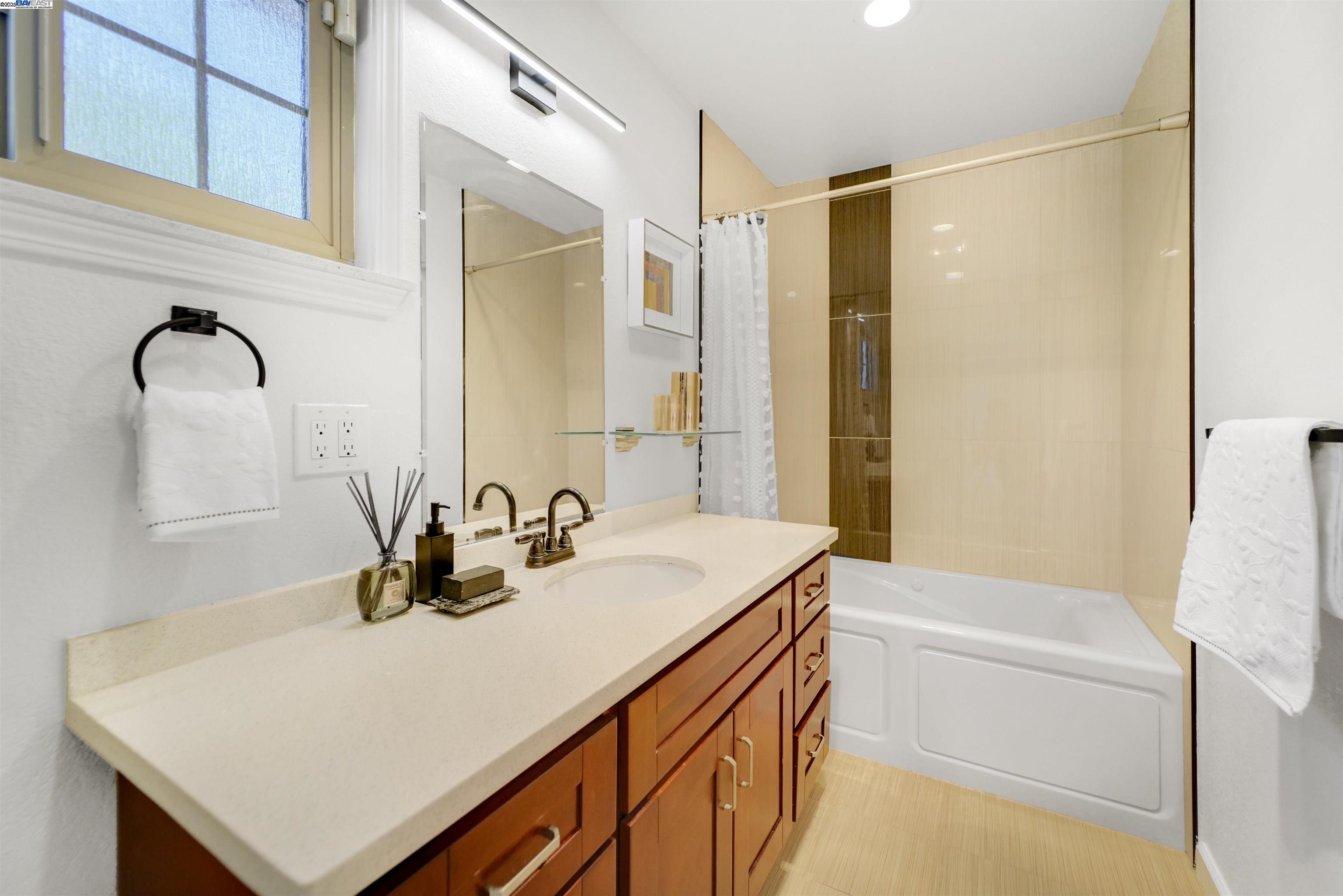 Detail Gallery Image 51 of 60 For 35922 Rosewood Dr, Newark,  CA 94560 - 3 Beds | 2 Baths