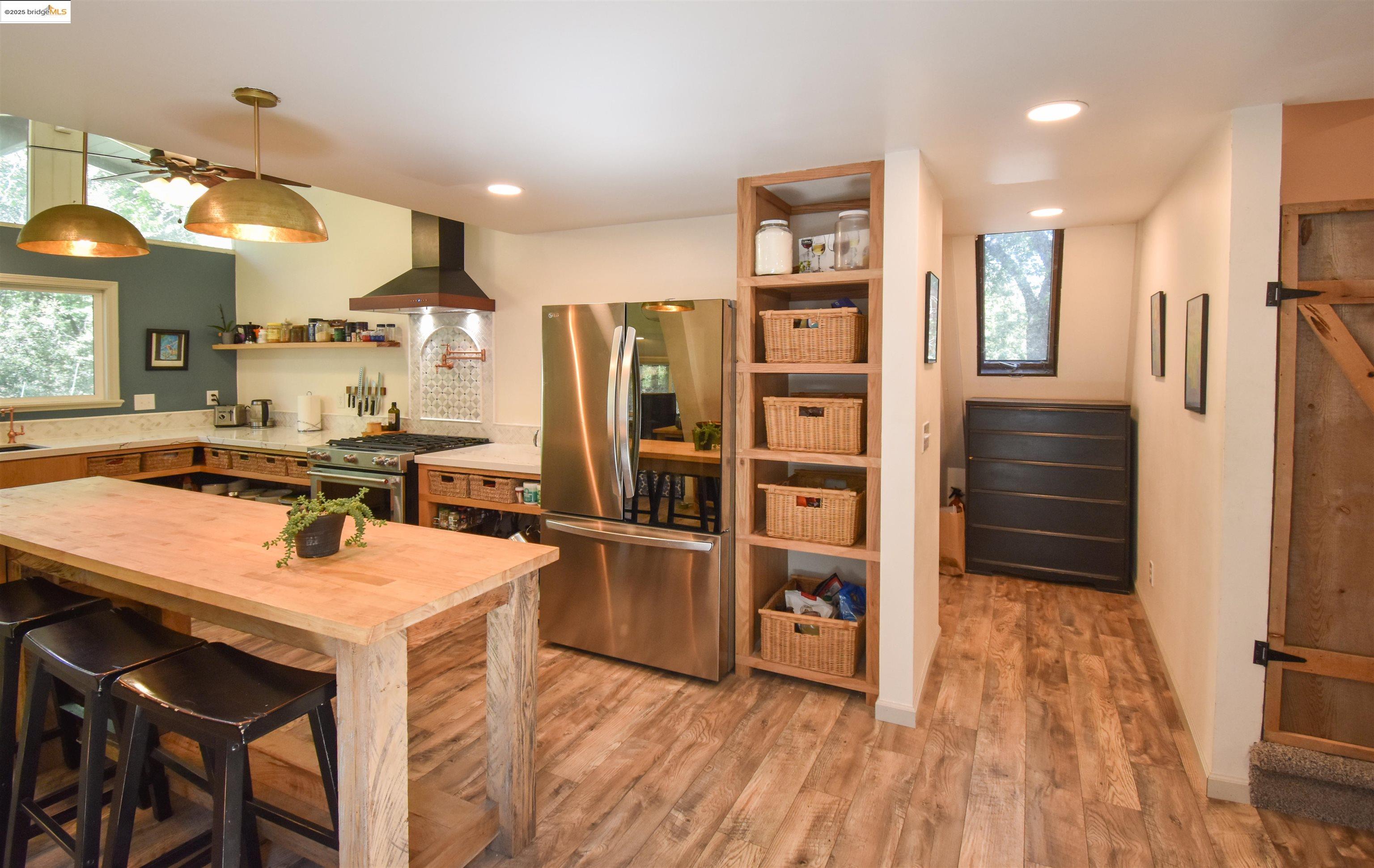 Detail Gallery Image 10 of 54 For 21754 Ferrari Rd, Sonora,  CA 95370 - 3 Beds | 2 Baths