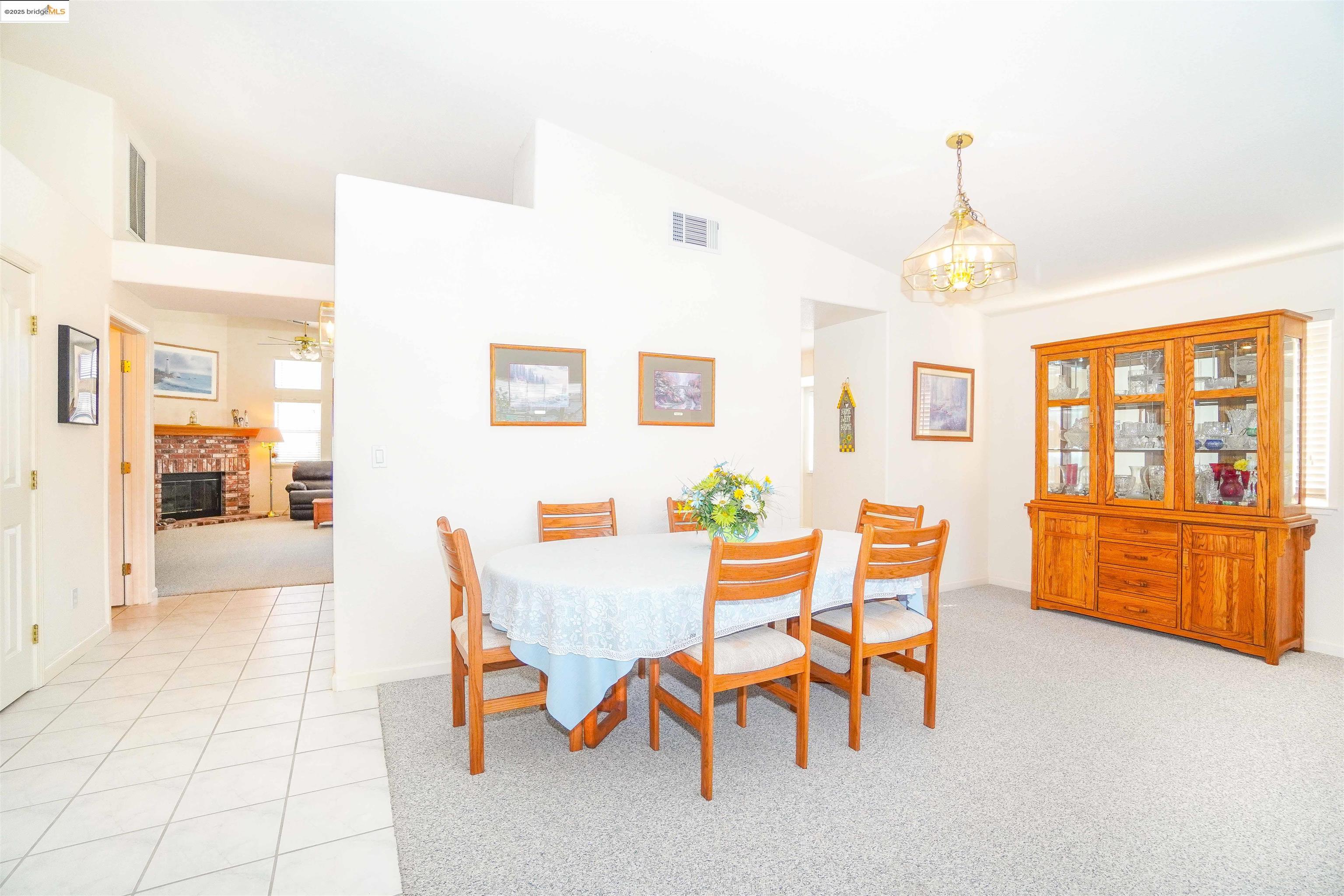 Detail Gallery Image 11 of 42 For 5402 Navajo Ct, Antioch,  CA 94531 - 4 Beds | 2/1 Baths