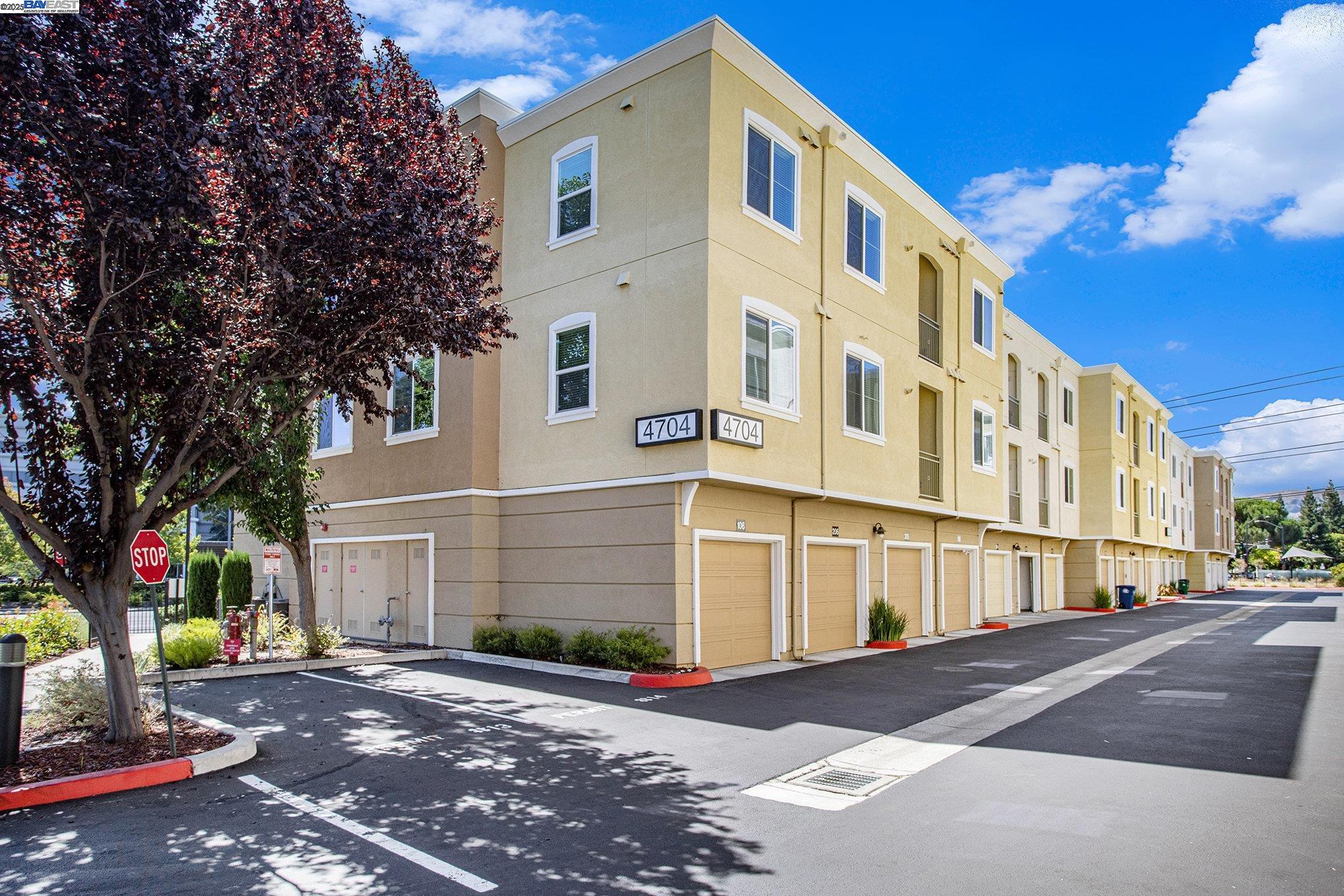 More Details about MLS # 41108866 : 4704 NORRIS CANYON RD # 206