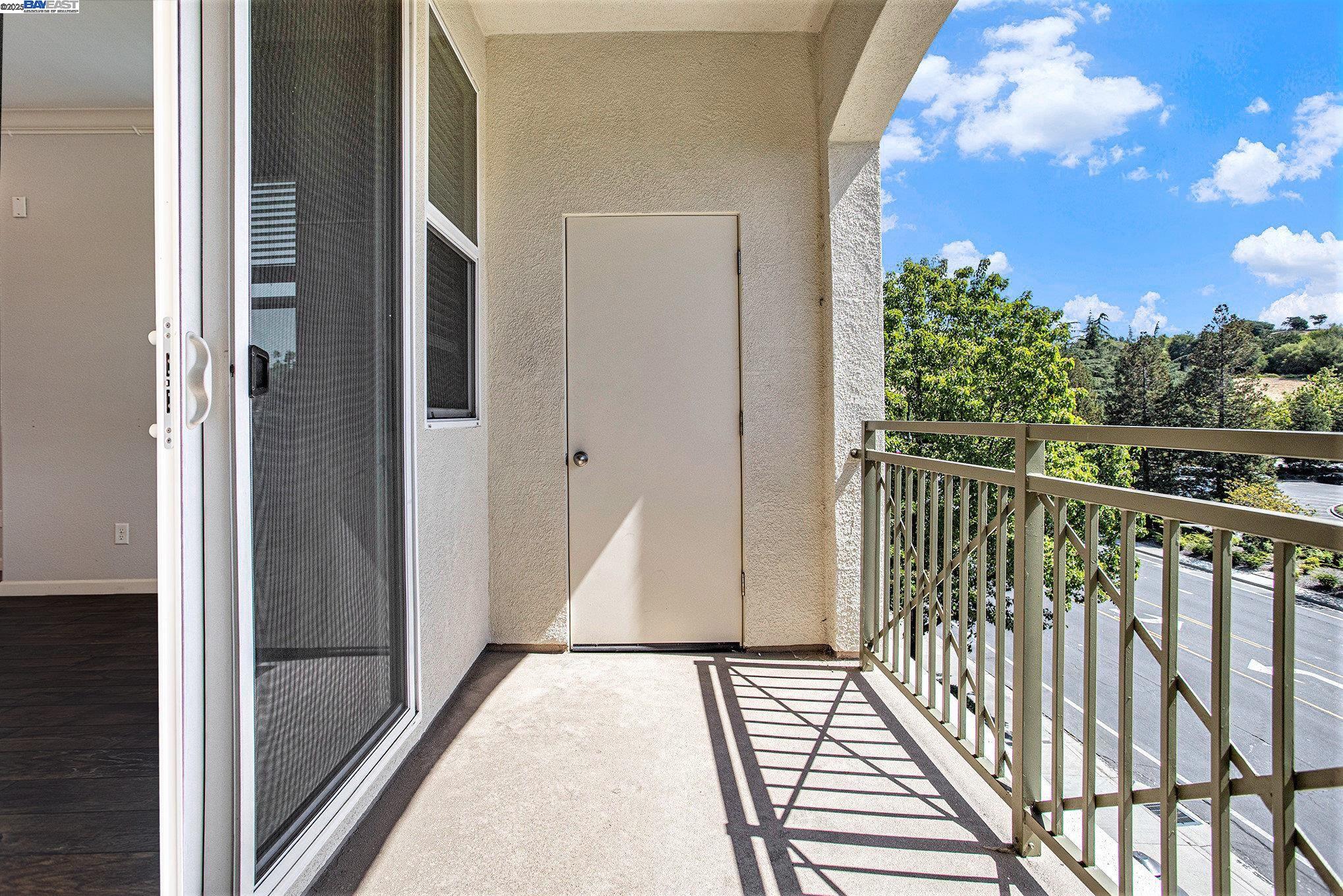 Detail Gallery Image 17 of 25 For 4704 Norris Canyon Rd #206,  San Ramon,  CA 94583 - 3 Beds | 2 Baths
