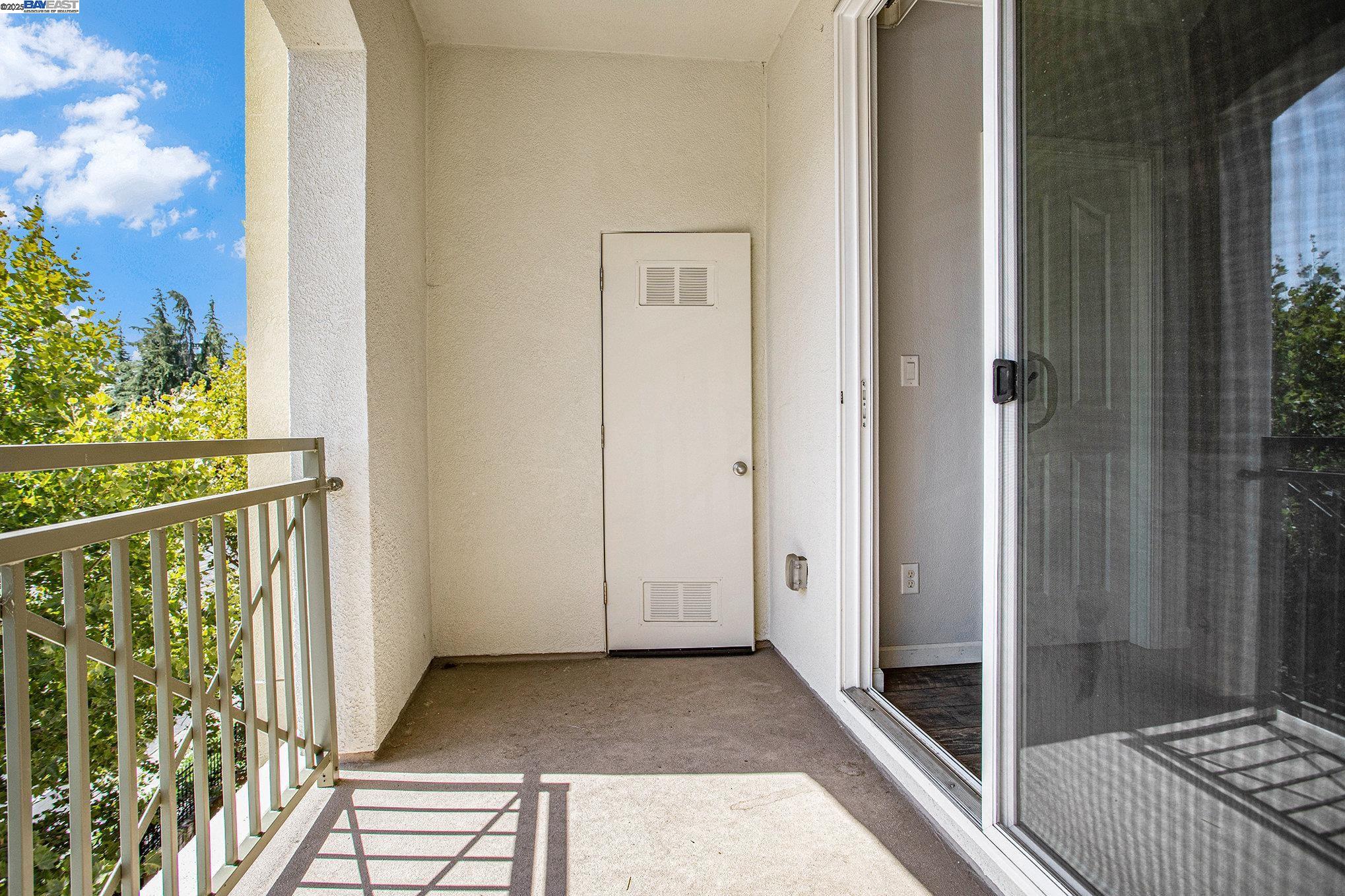 Detail Gallery Image 18 of 25 For 4704 Norris Canyon Rd #206,  San Ramon,  CA 94583 - 3 Beds | 2 Baths