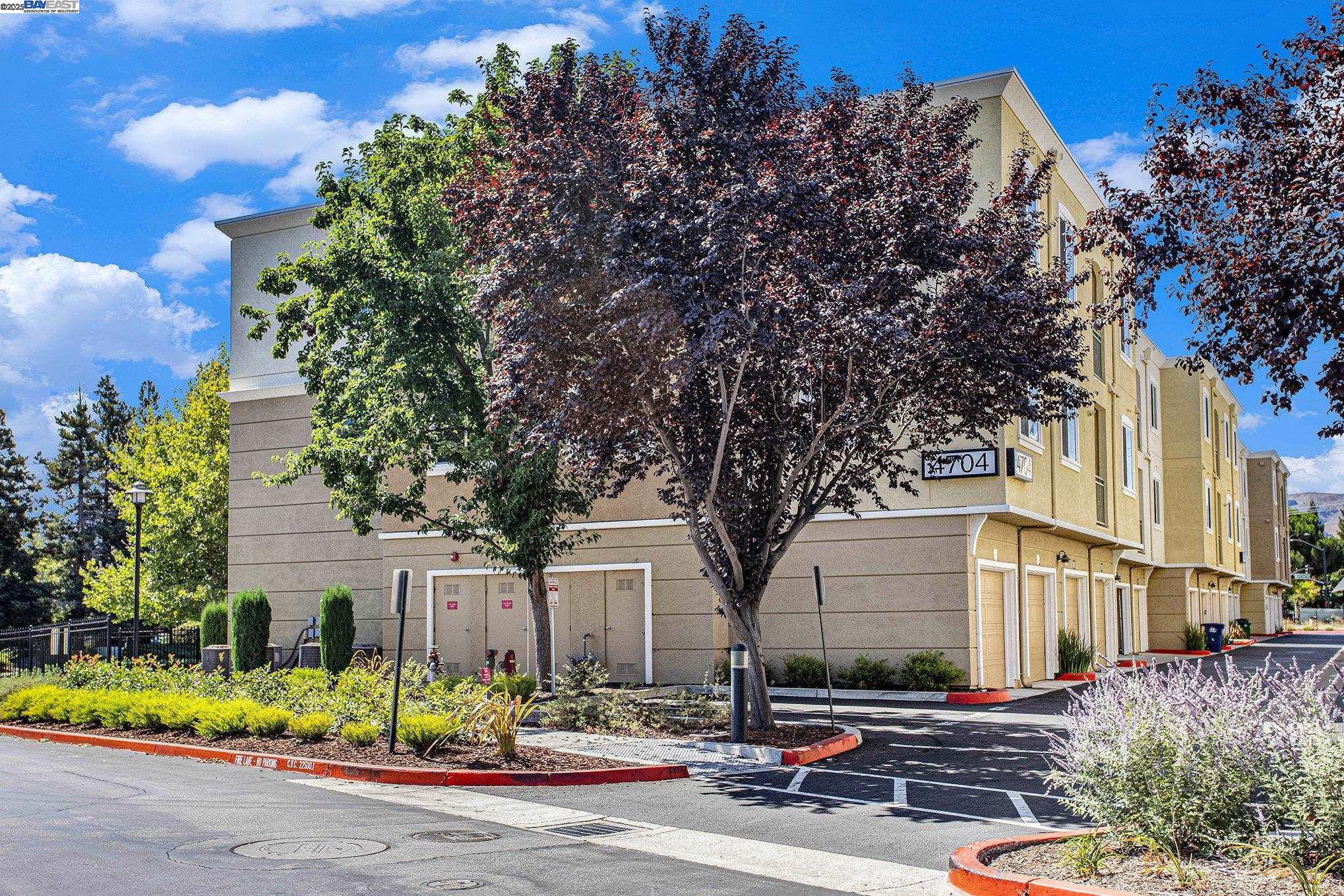 Detail Gallery Image 20 of 25 For 4704 Norris Canyon Rd #206,  San Ramon,  CA 94583 - 3 Beds | 2 Baths