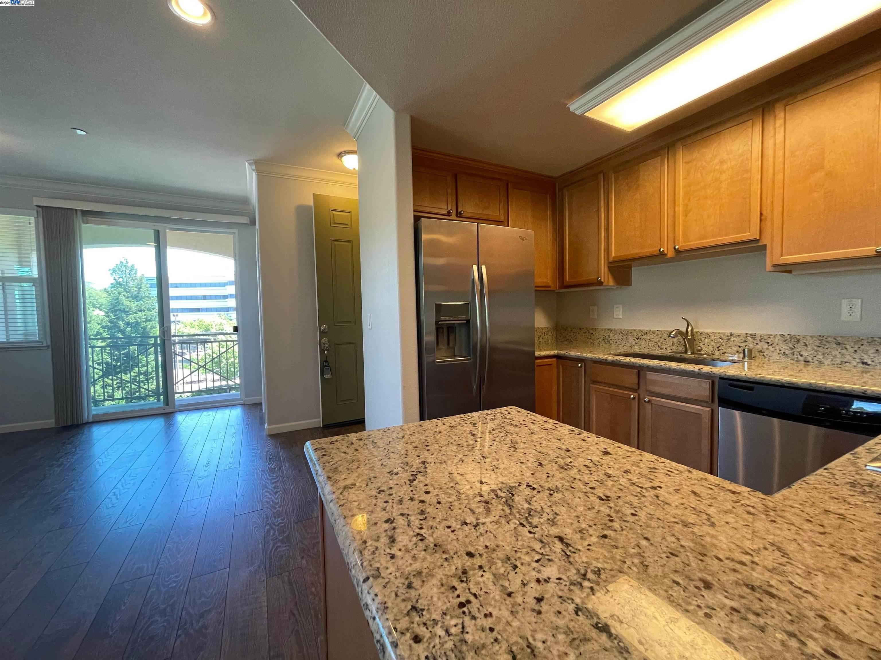 Detail Gallery Image 6 of 16 For 4704 Norris Canyon Rd #206,  San Ramon,  CA 94583 - 3 Beds | 2 Baths