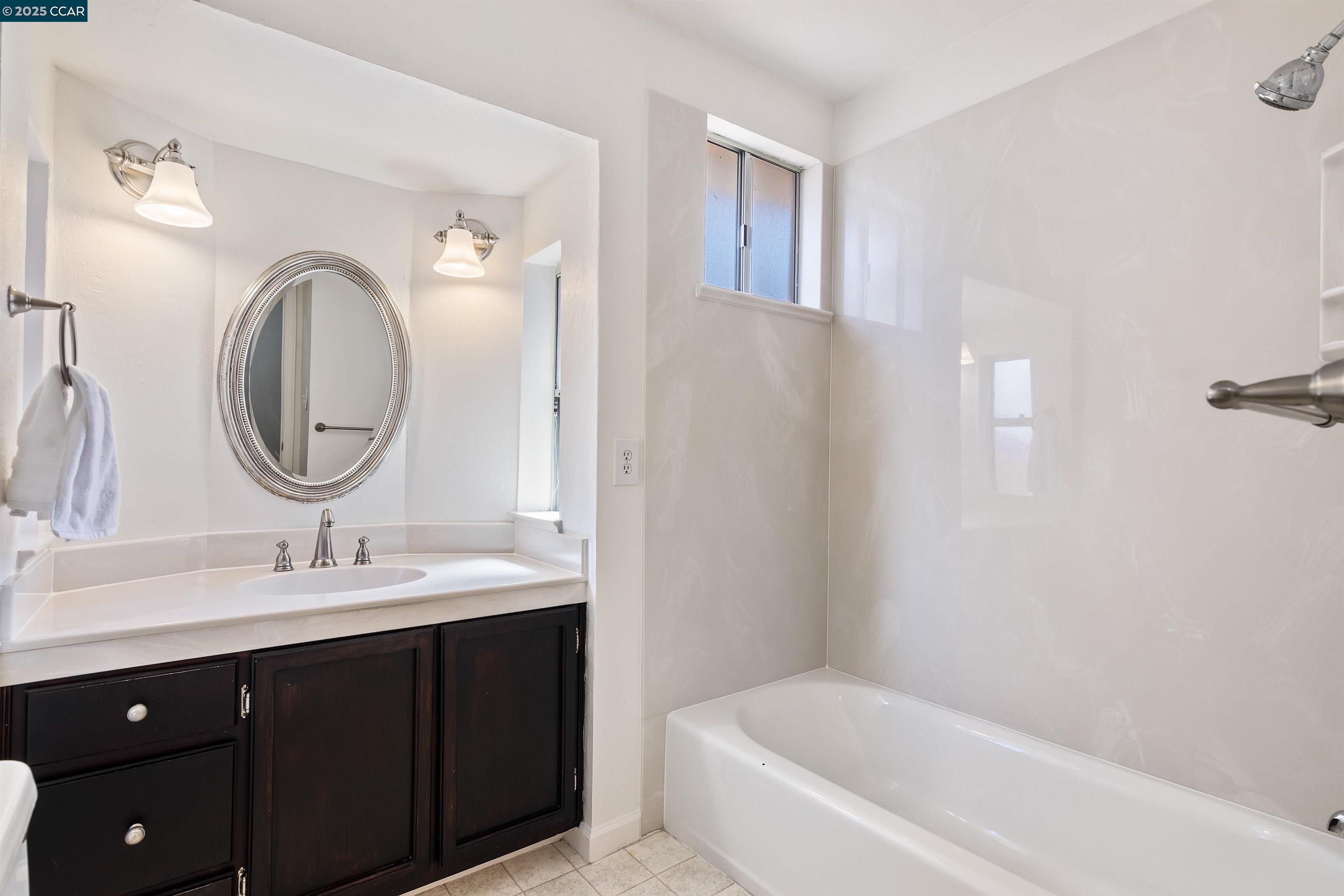 Detail Gallery Image 24 of 28 For 701 Putnam St, Antioch,  CA 94509 - 3 Beds | 2 Baths