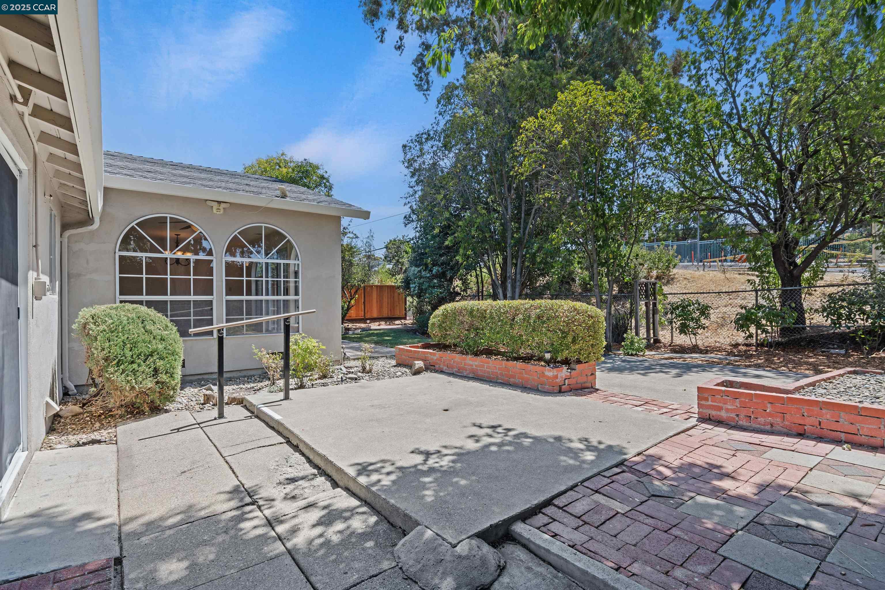 Detail Gallery Image 27 of 28 For 701 Putnam St, Antioch,  CA 94509 - 3 Beds | 2 Baths