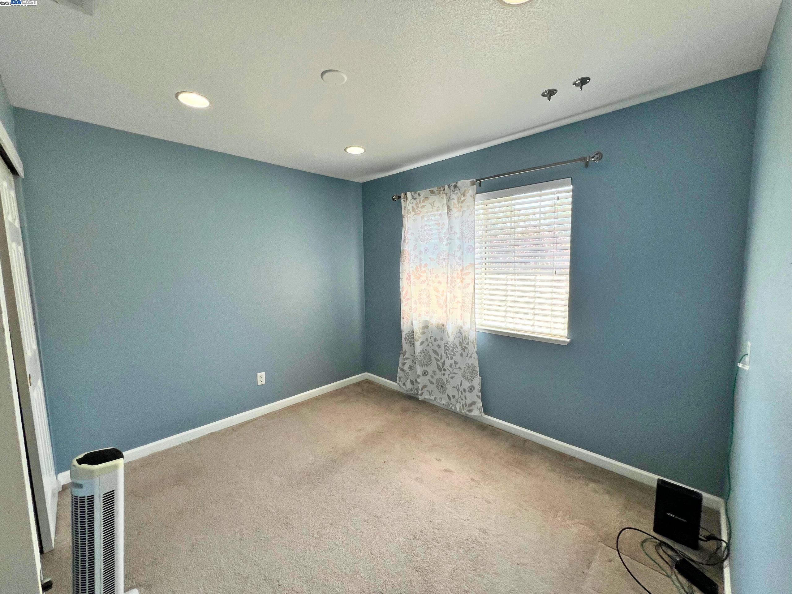 Detail Gallery Image 34 of 50 For 85 Phillips Ct, Tracy,  CA 95376 - 3 Beds | 2/1 Baths