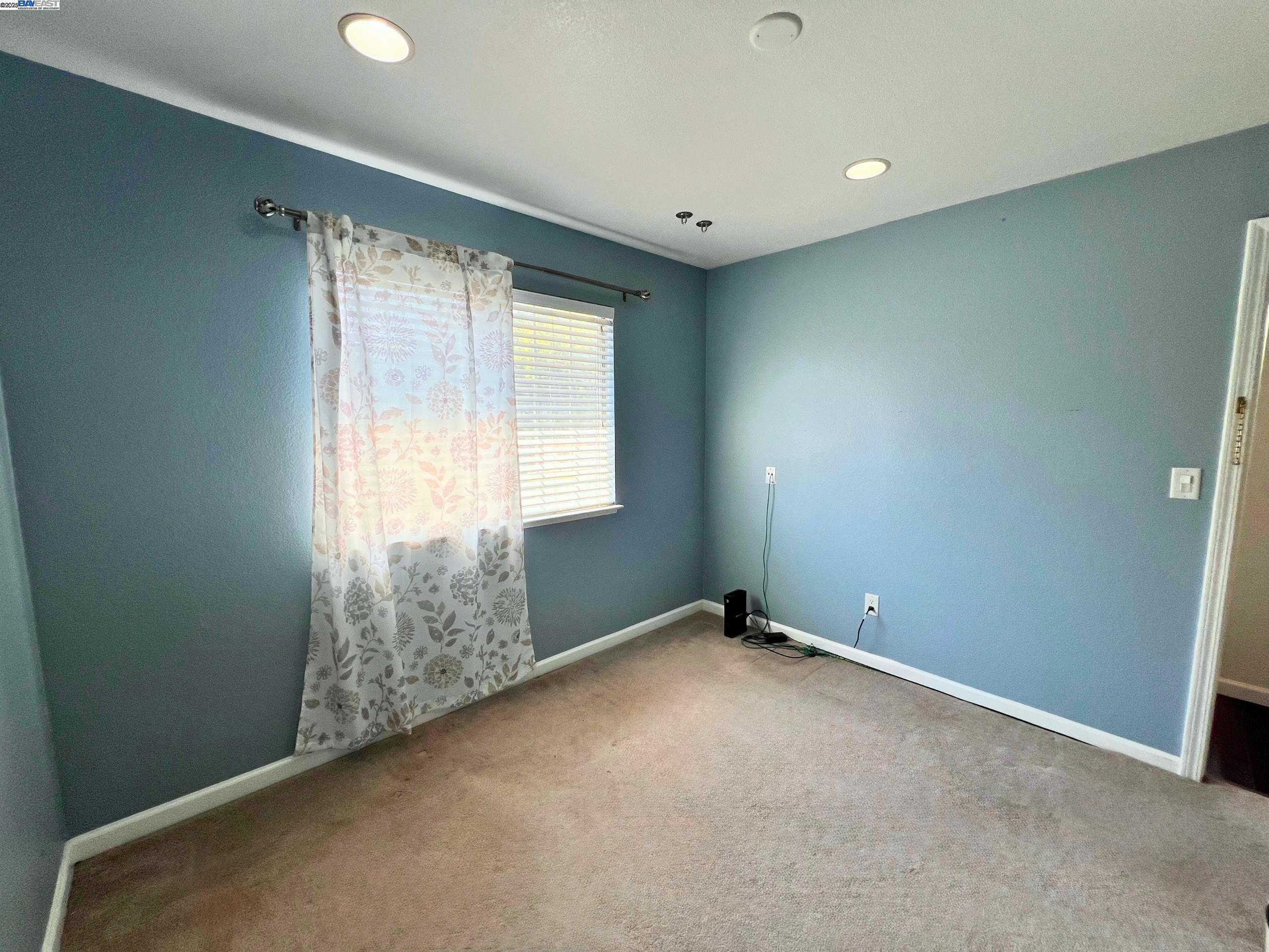 Detail Gallery Image 35 of 50 For 85 Phillips Ct, Tracy,  CA 95376 - 3 Beds | 2/1 Baths