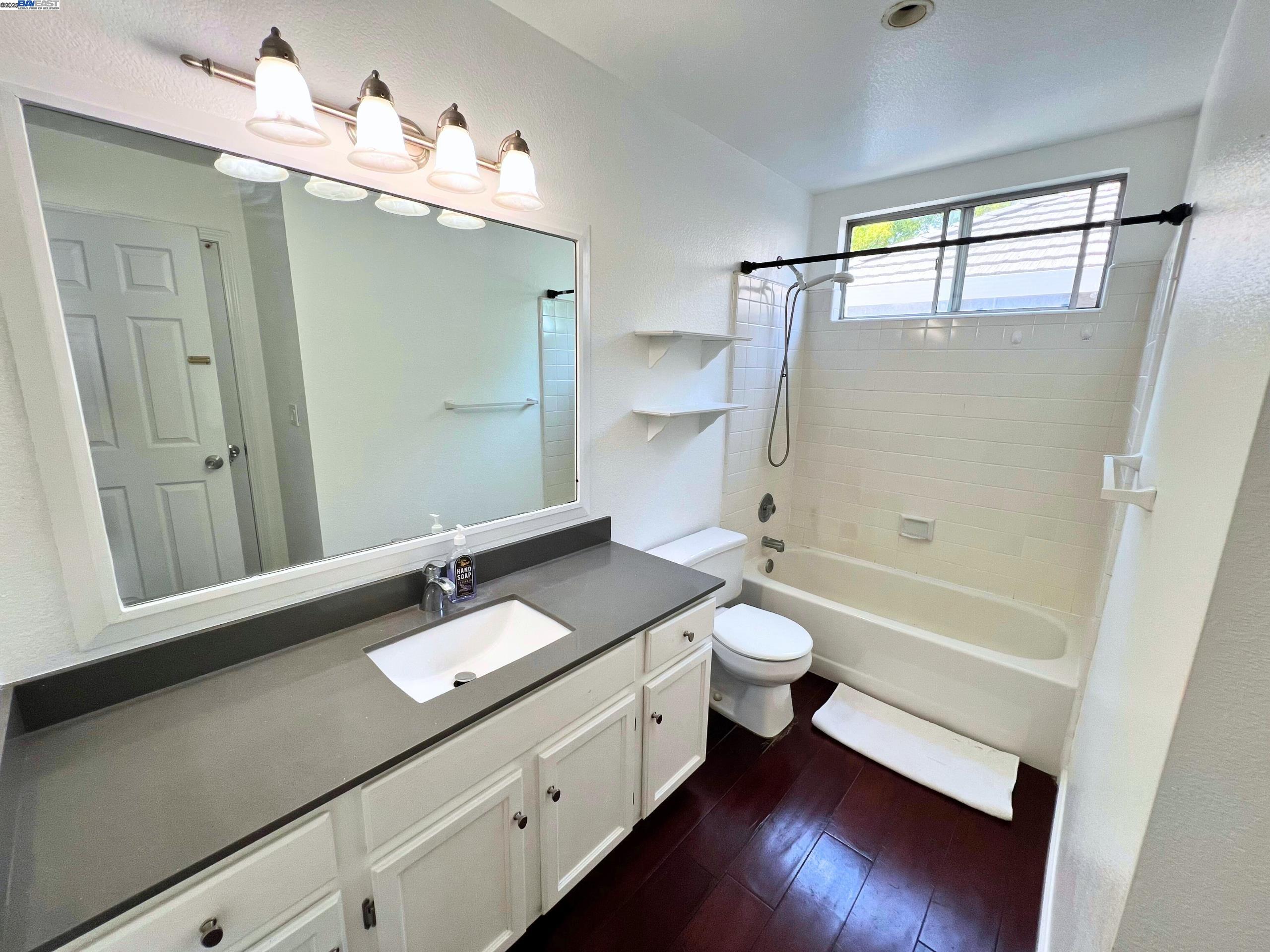 Detail Gallery Image 36 of 50 For 85 Phillips Ct, Tracy,  CA 95376 - 3 Beds | 2/1 Baths