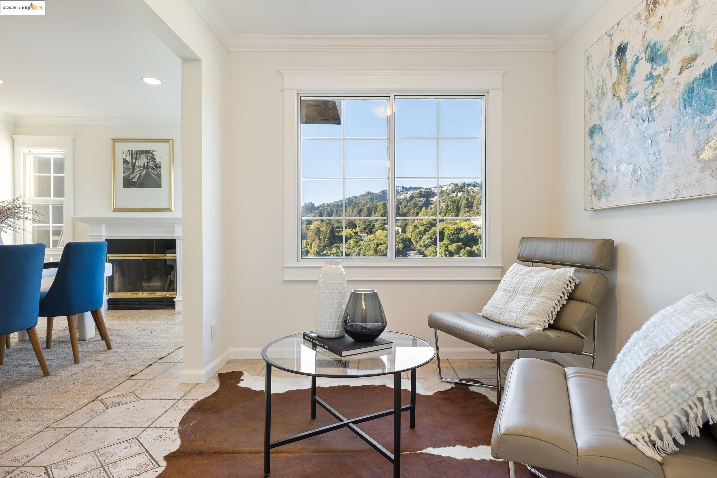 Detail Gallery Image 7 of 29 For 5668 Buena Vista Ave, Oakland,  CA 94618 - 3 Beds | 2/1 Baths