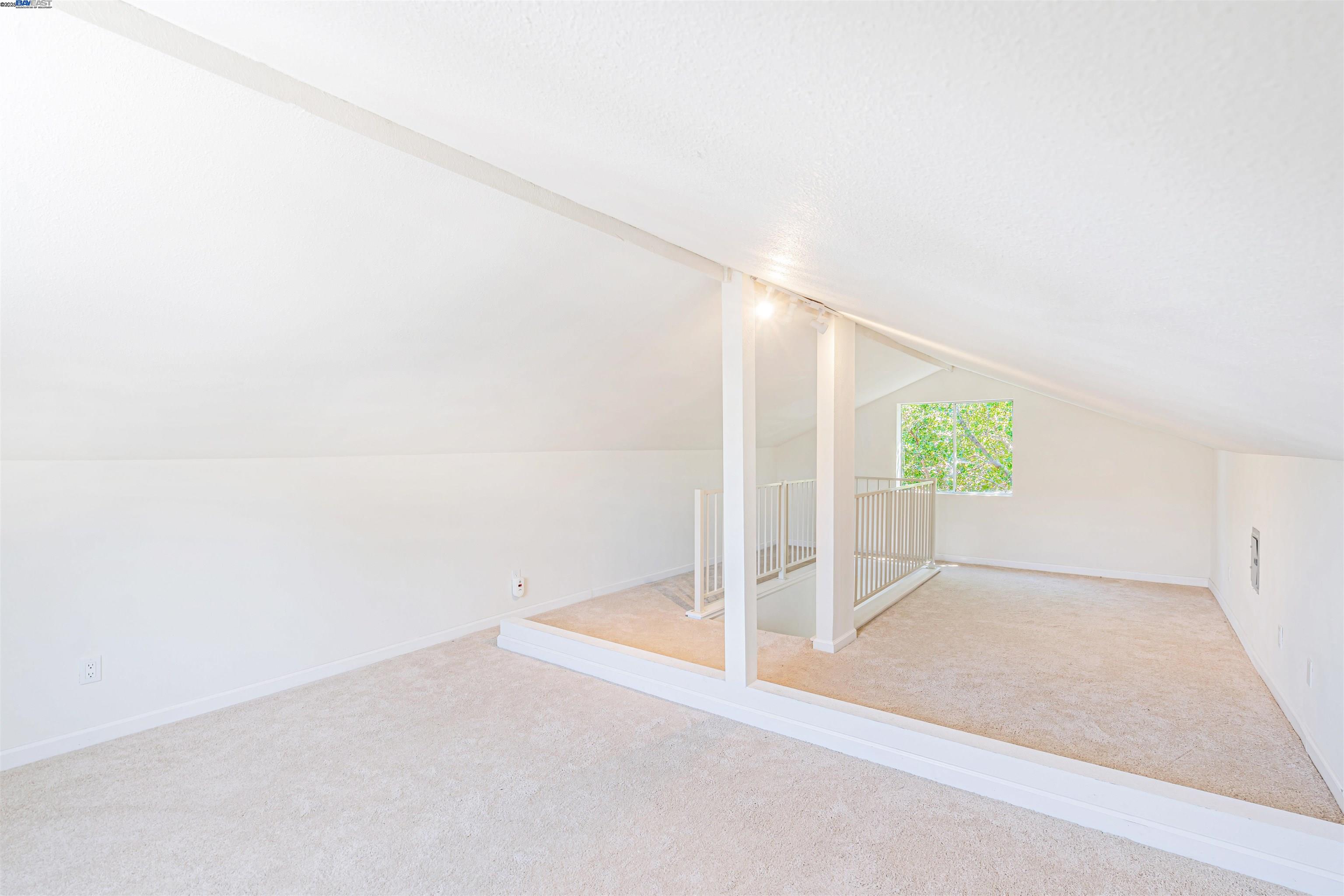 Detail Gallery Image 18 of 48 For 24576 Oneil Ave, Hayward,  CA 94544 - 3 Beds | 2 Baths