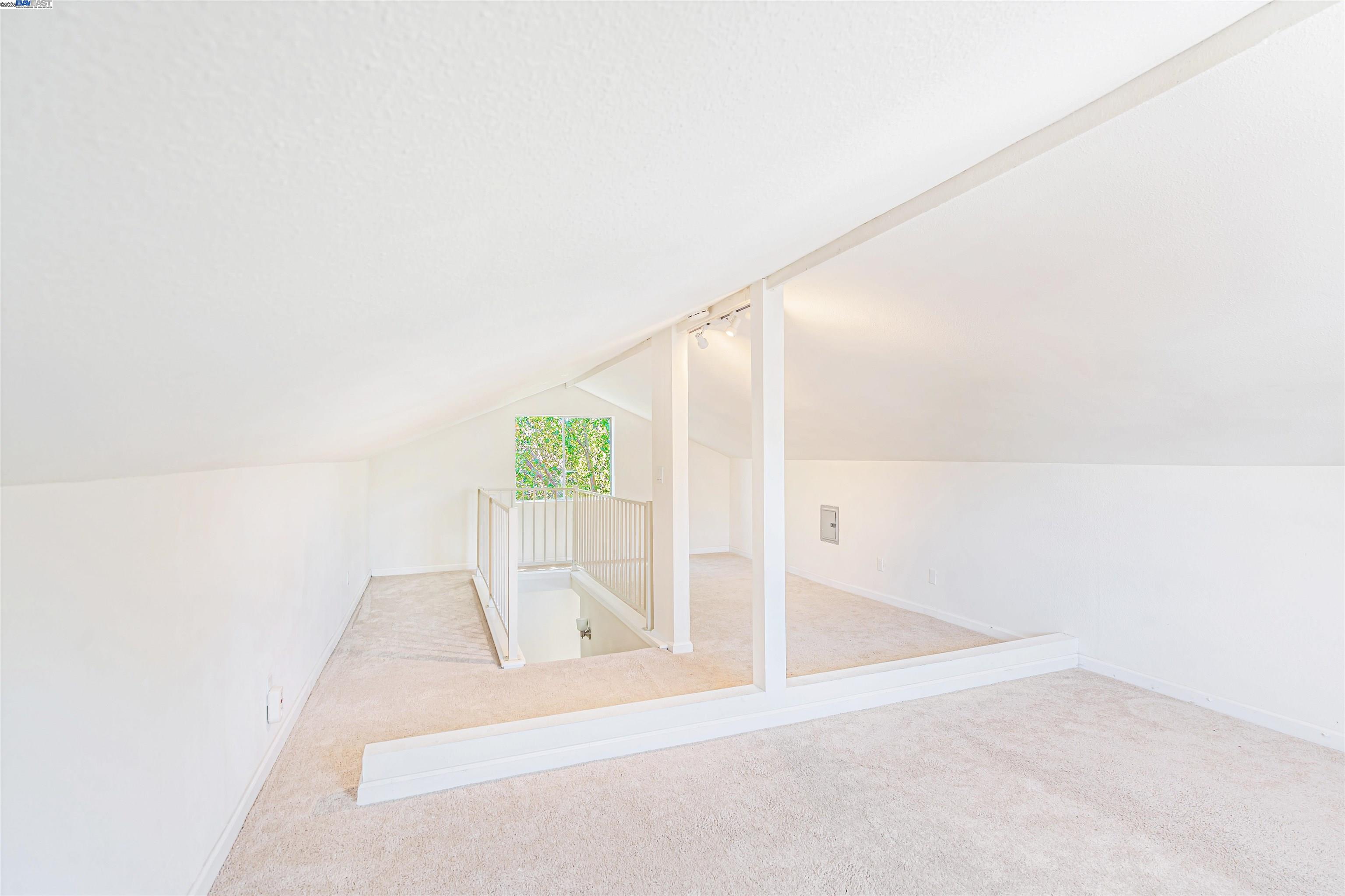 Detail Gallery Image 19 of 48 For 24576 Oneil Ave, Hayward,  CA 94544 - 3 Beds | 2 Baths