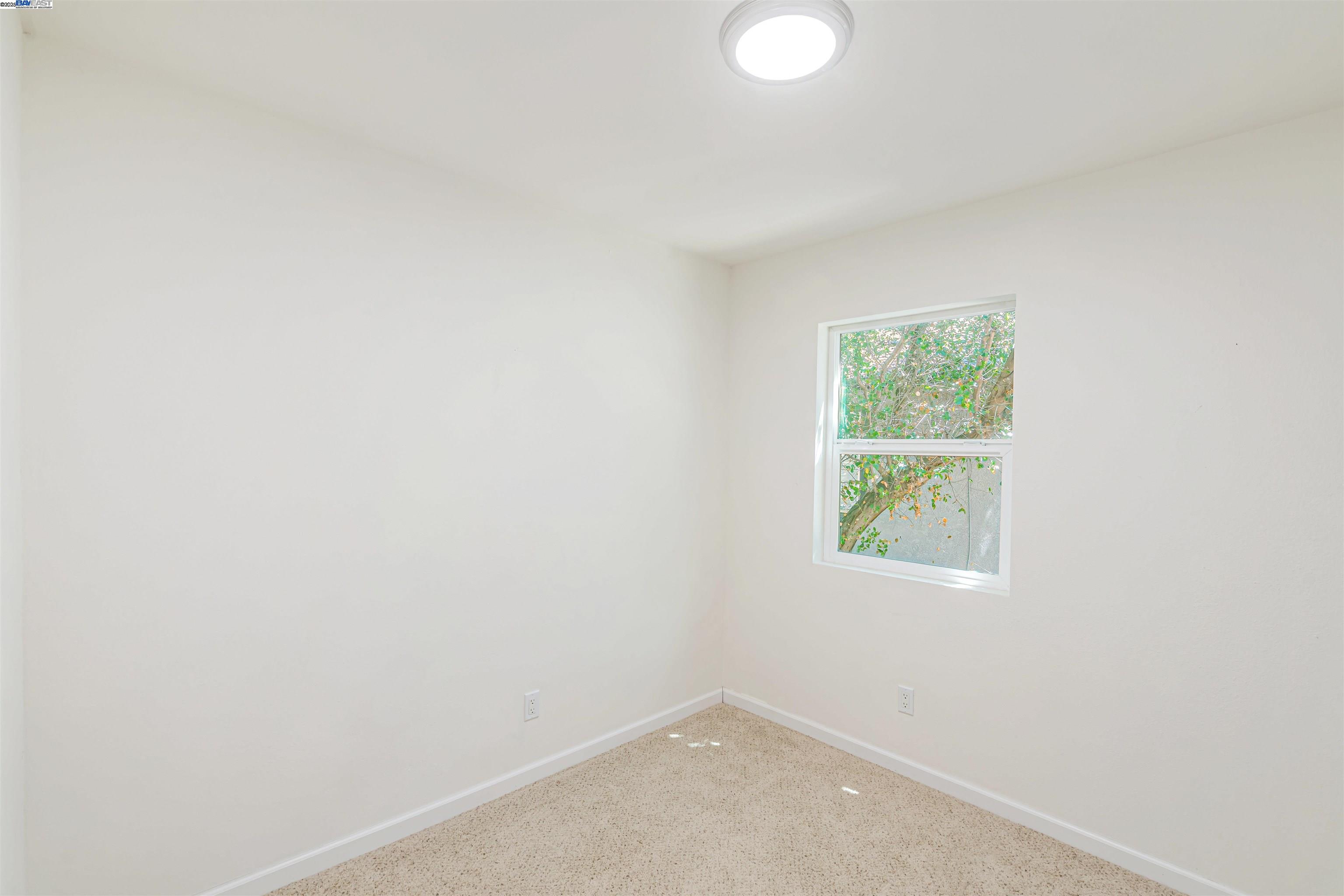 Detail Gallery Image 27 of 48 For 24576 Oneil Ave, Hayward,  CA 94544 - 3 Beds | 2 Baths