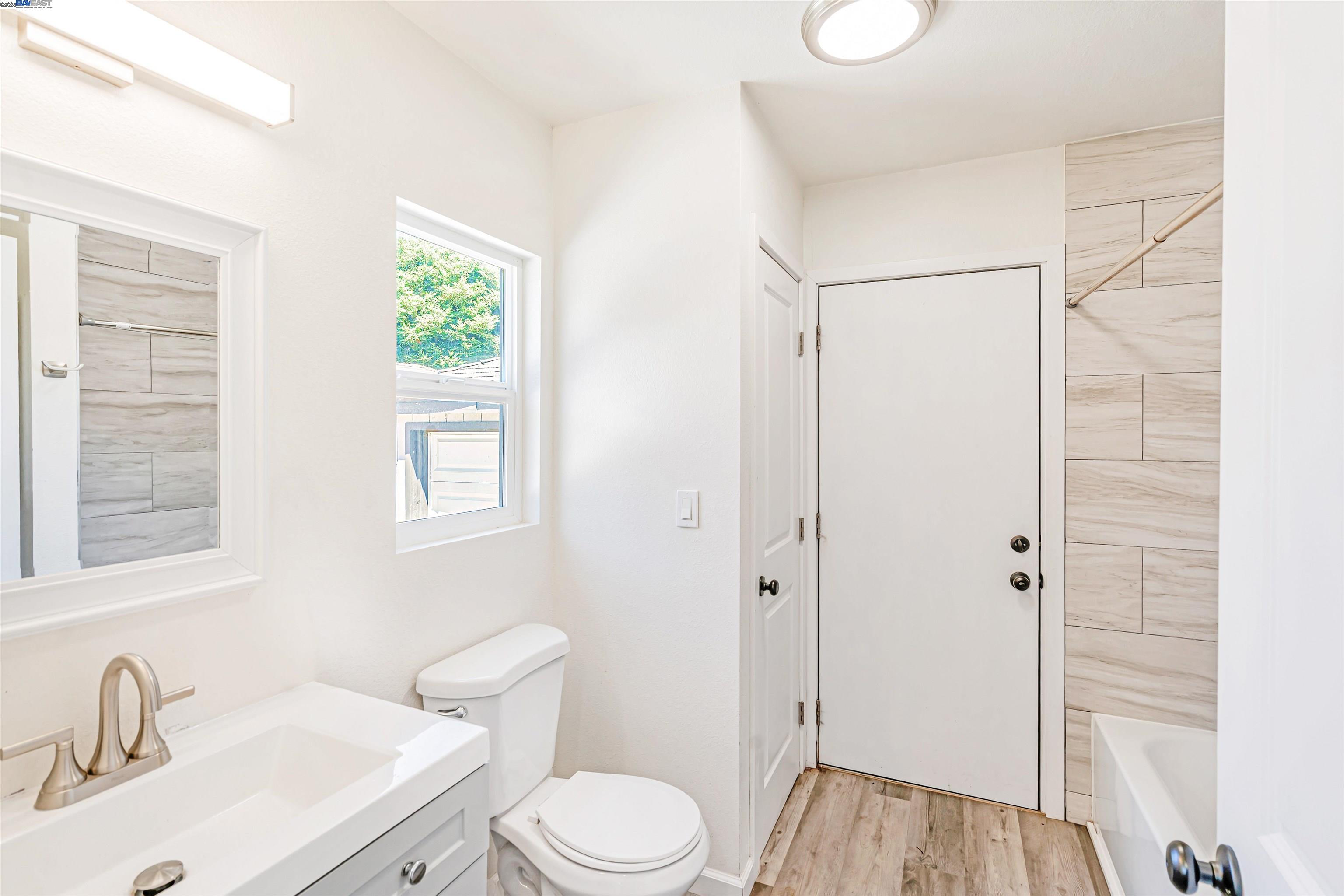 Detail Gallery Image 31 of 48 For 24576 Oneil Ave, Hayward,  CA 94544 - 3 Beds | 2 Baths