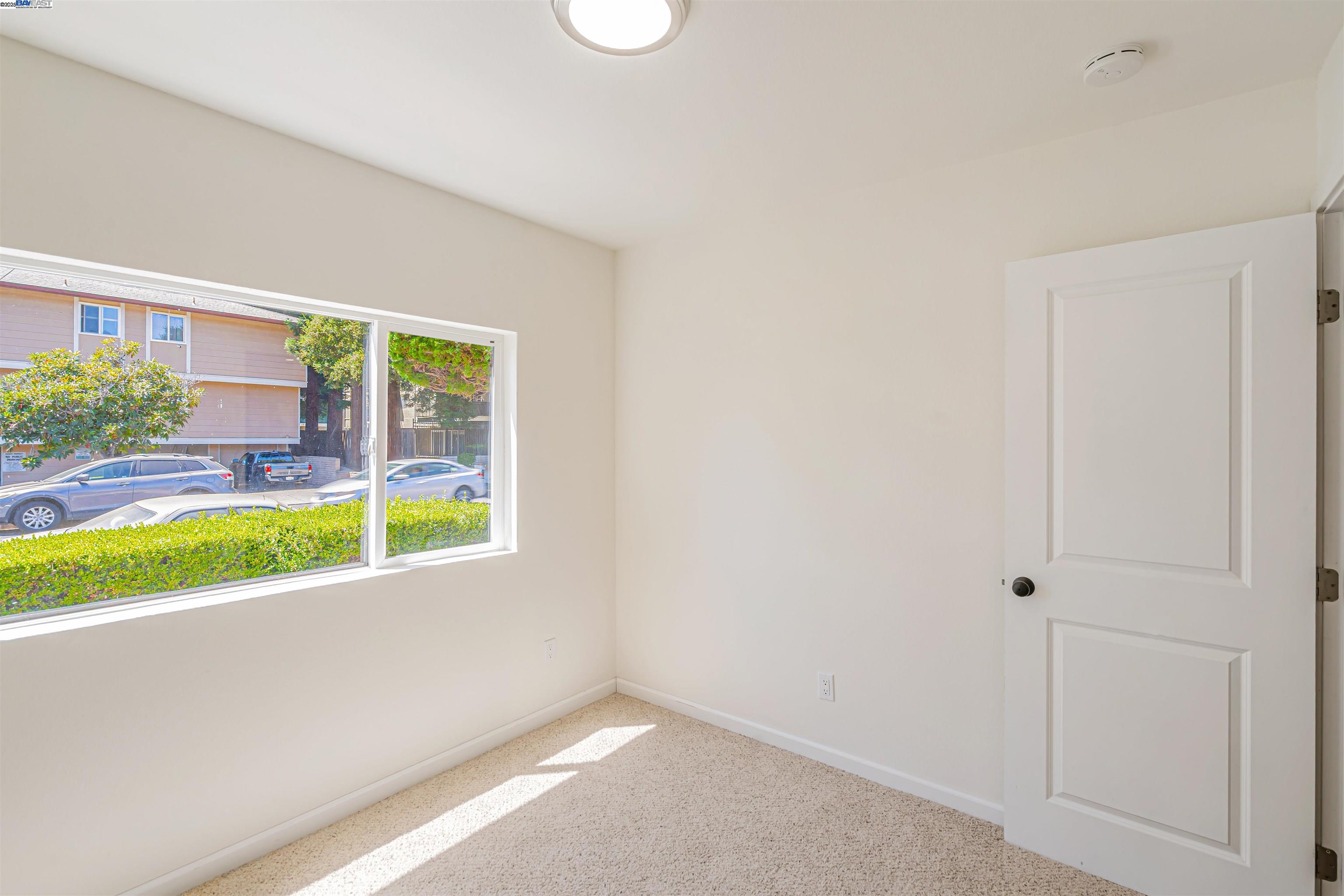 Detail Gallery Image 35 of 48 For 24576 Oneil Ave, Hayward,  CA 94544 - 3 Beds | 2 Baths