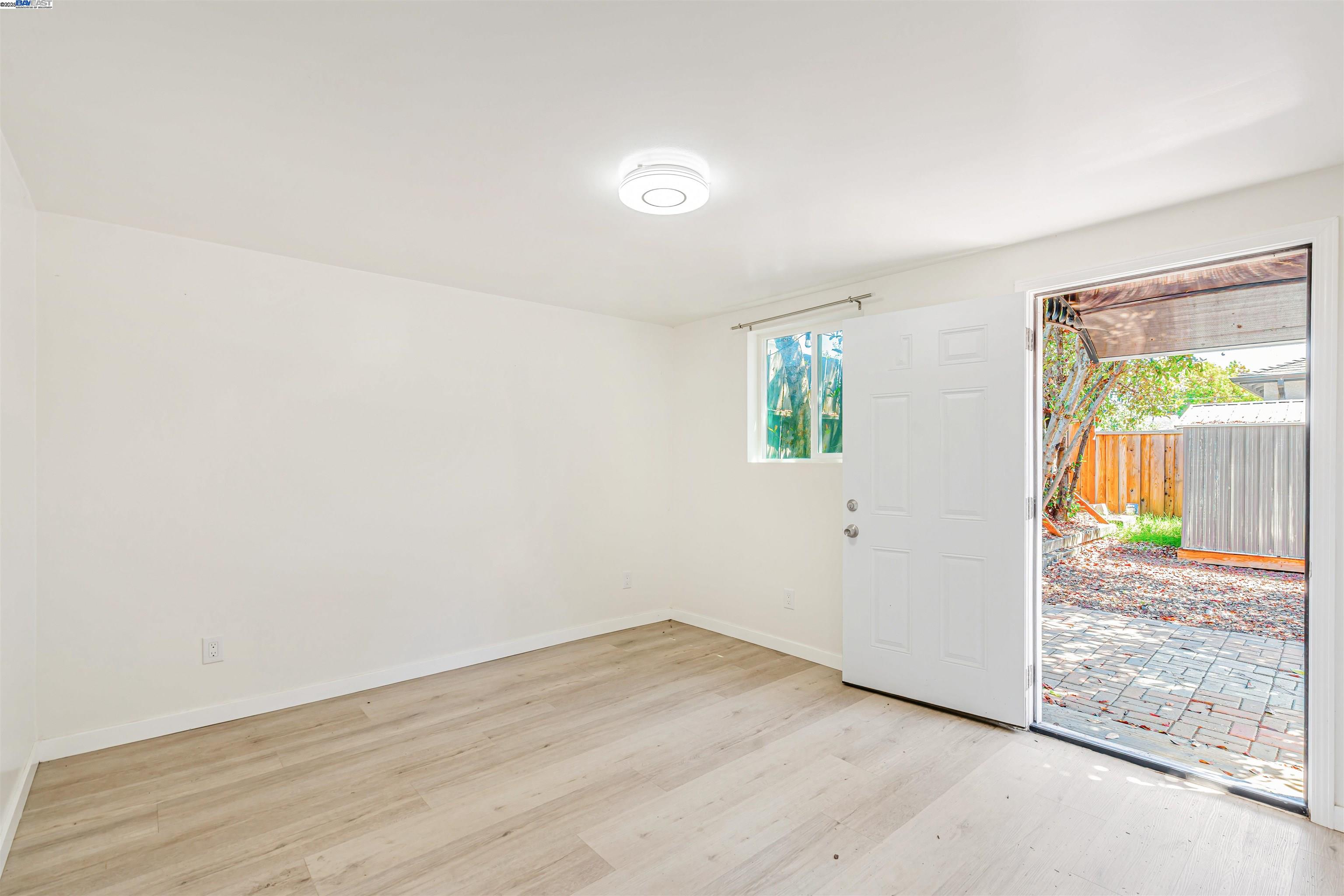 Detail Gallery Image 39 of 48 For 24576 Oneil Ave, Hayward,  CA 94544 - 3 Beds | 2 Baths