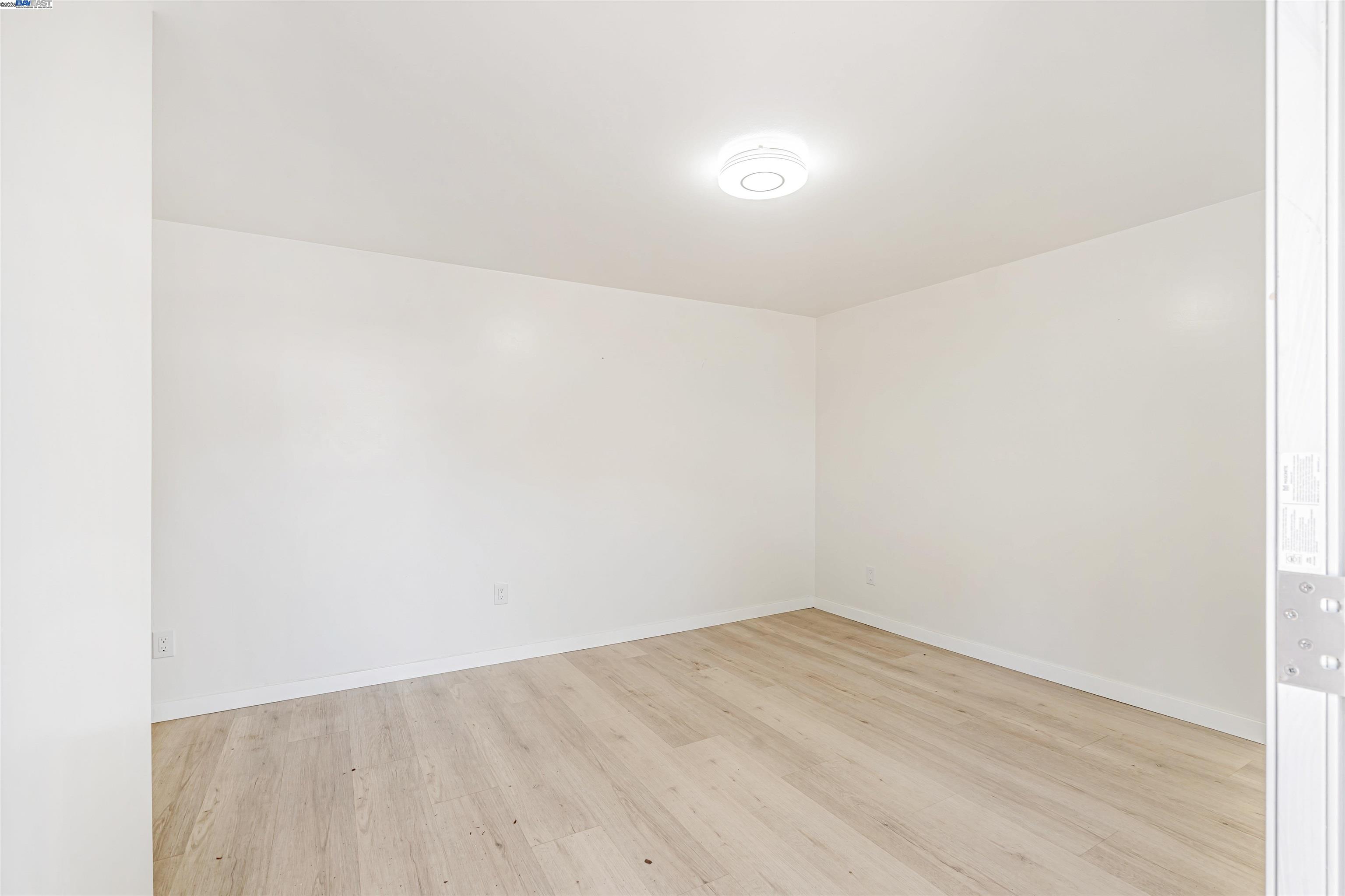 Detail Gallery Image 40 of 48 For 24576 Oneil Ave, Hayward,  CA 94544 - 3 Beds | 2 Baths