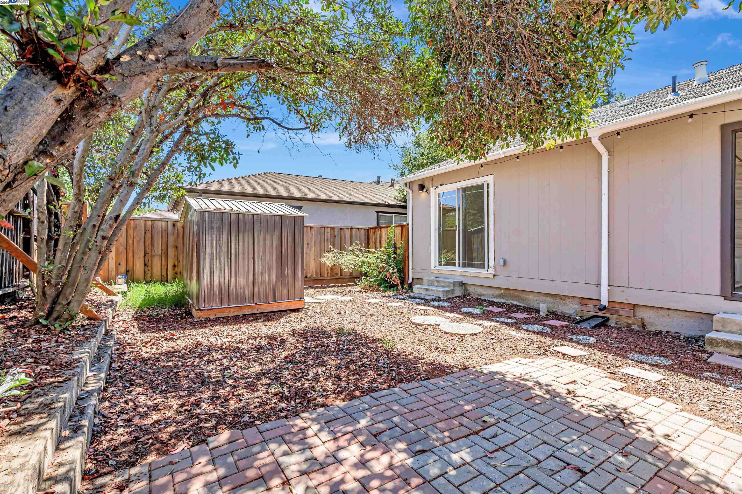 Detail Gallery Image 45 of 48 For 24576 Oneil Ave, Hayward,  CA 94544 - 3 Beds | 2 Baths
