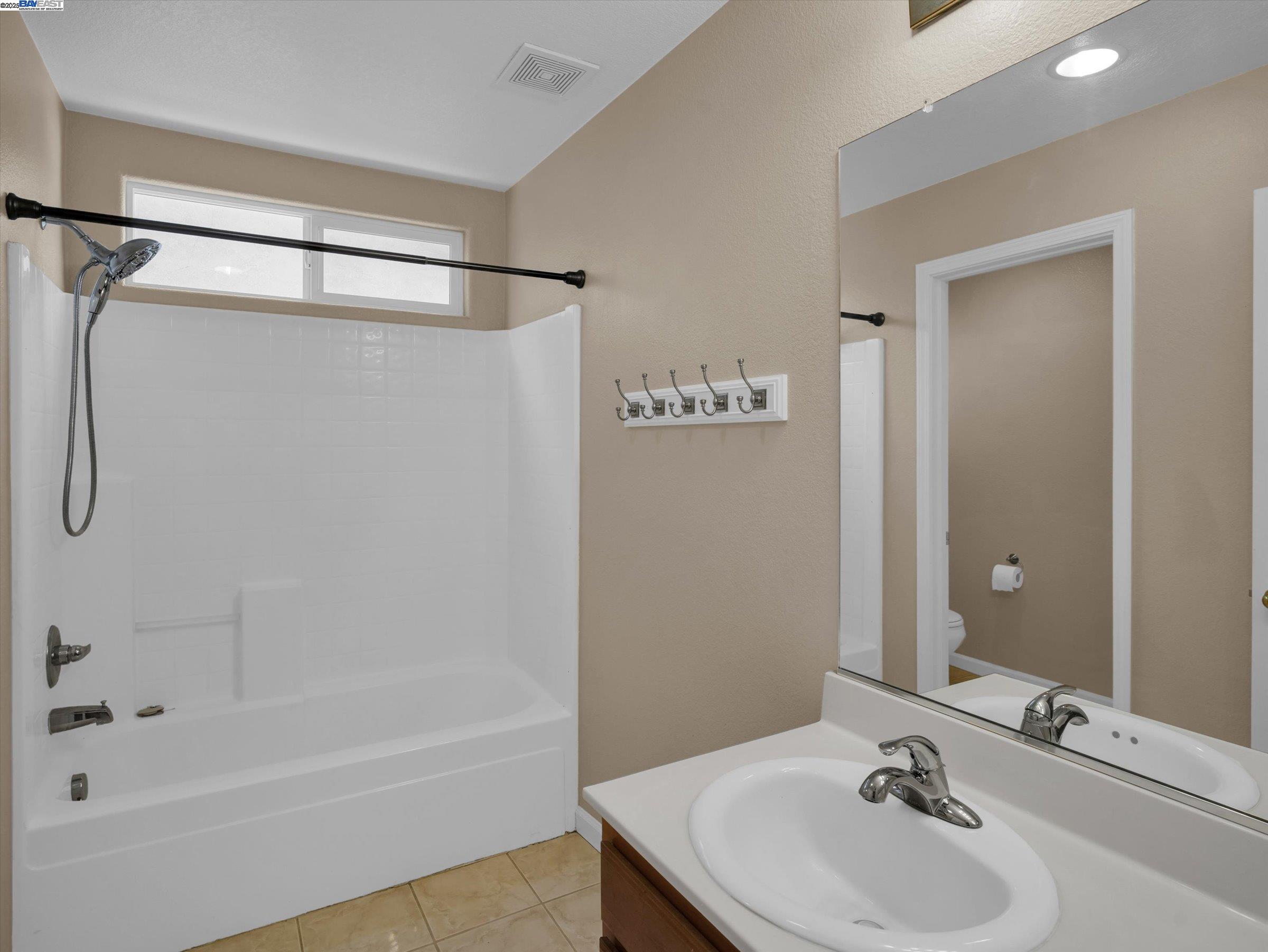 Detail Gallery Image 39 of 58 For 1413 Angus St, Patterson,  CA 95363 - 5 Beds | 3 Baths