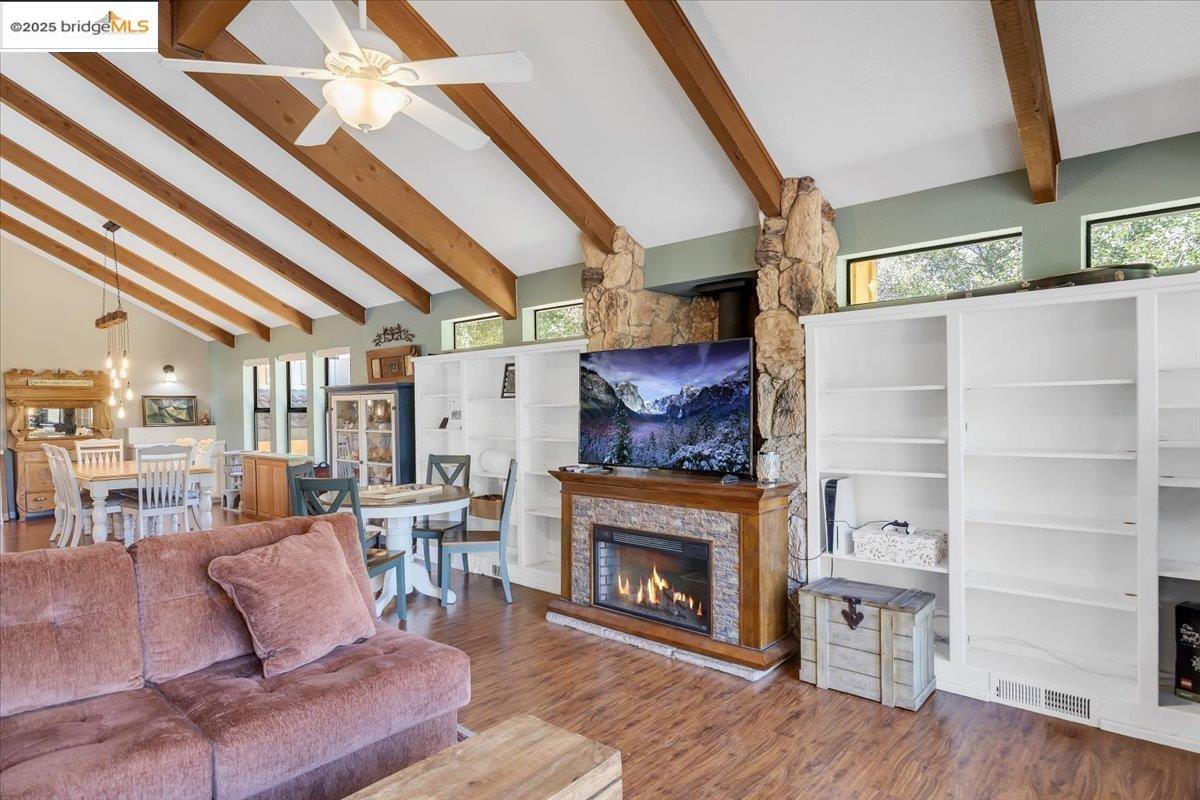 Detail Gallery Image 15 of 59 For 23642 Porcina Way, Columbia,  CA 95310 - 3 Beds | 4 Baths