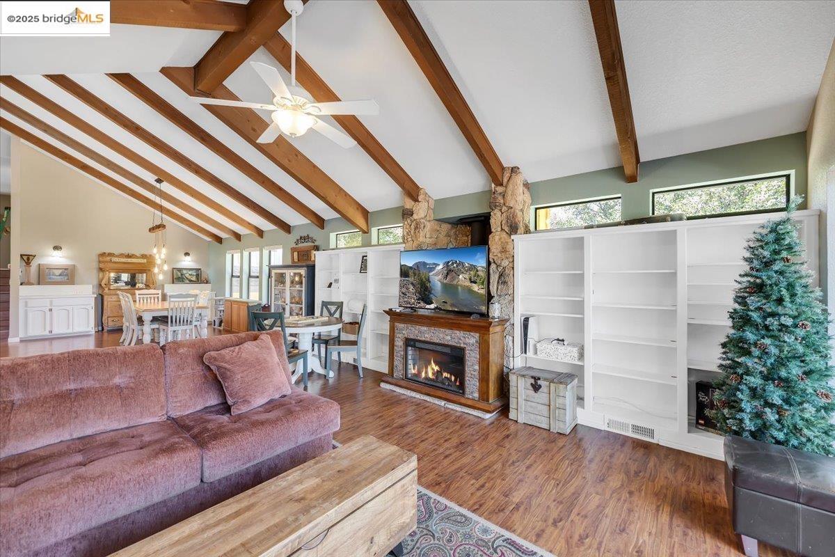 Detail Gallery Image 6 of 59 For 23642 Porcina Way, Columbia,  CA 95310 - 3 Beds | 4 Baths