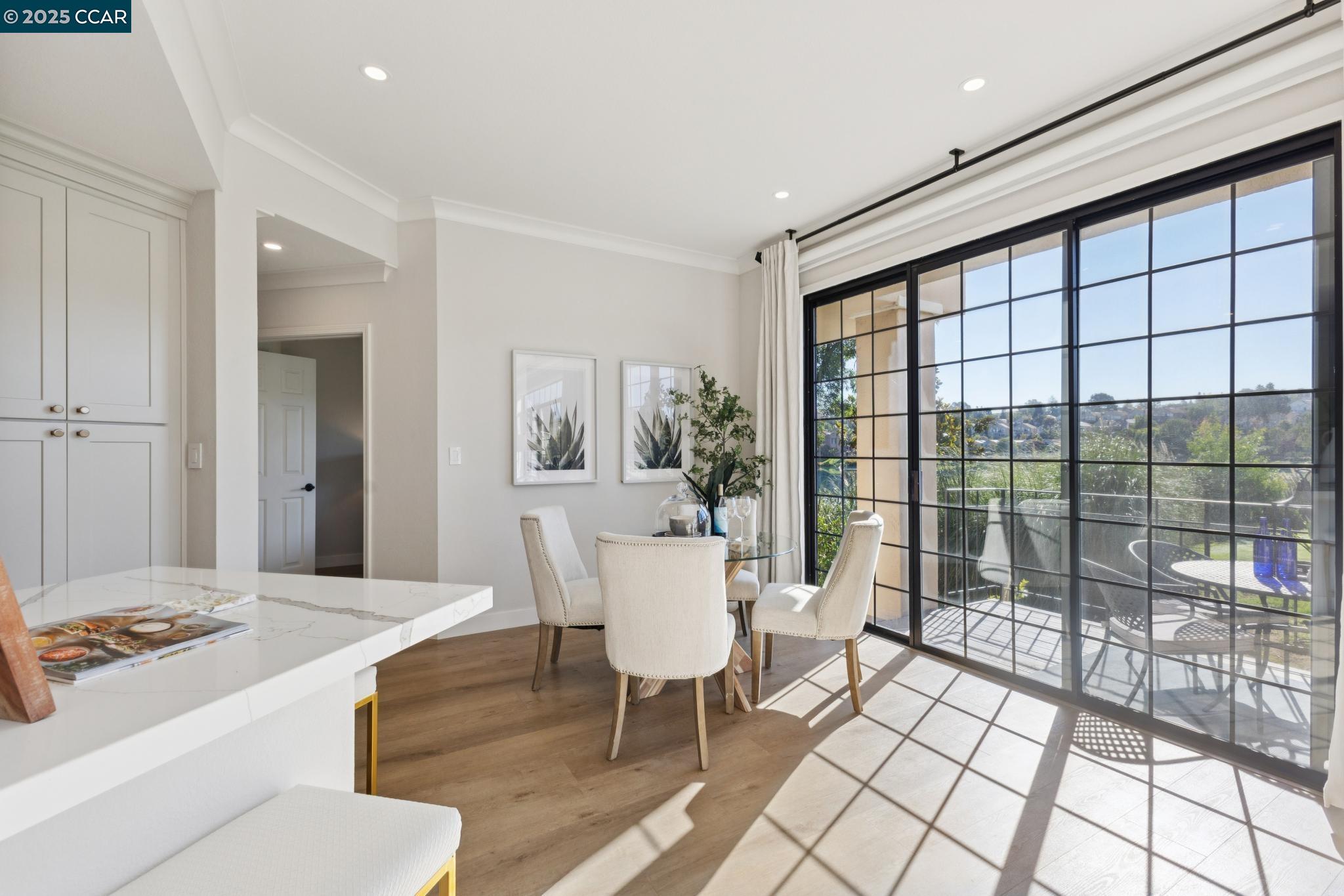 Detail Gallery Image 14 of 54 For 30 Eagle Lake Place #12,  San Ramon,  CA 94582 - 2 Beds | 2 Baths