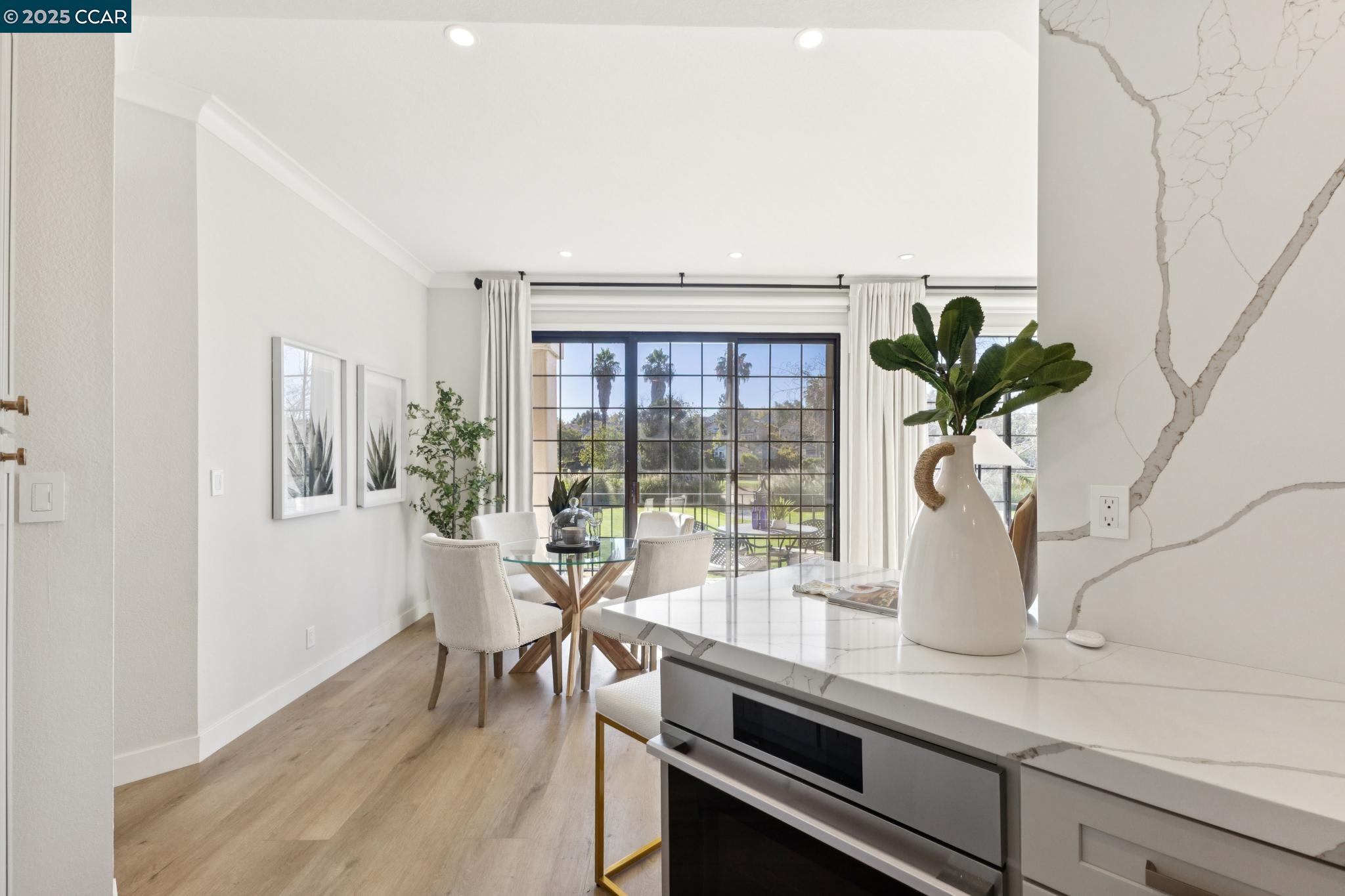 Detail Gallery Image 22 of 54 For 30 Eagle Lake Place #12,  San Ramon,  CA 94582 - 2 Beds | 2 Baths