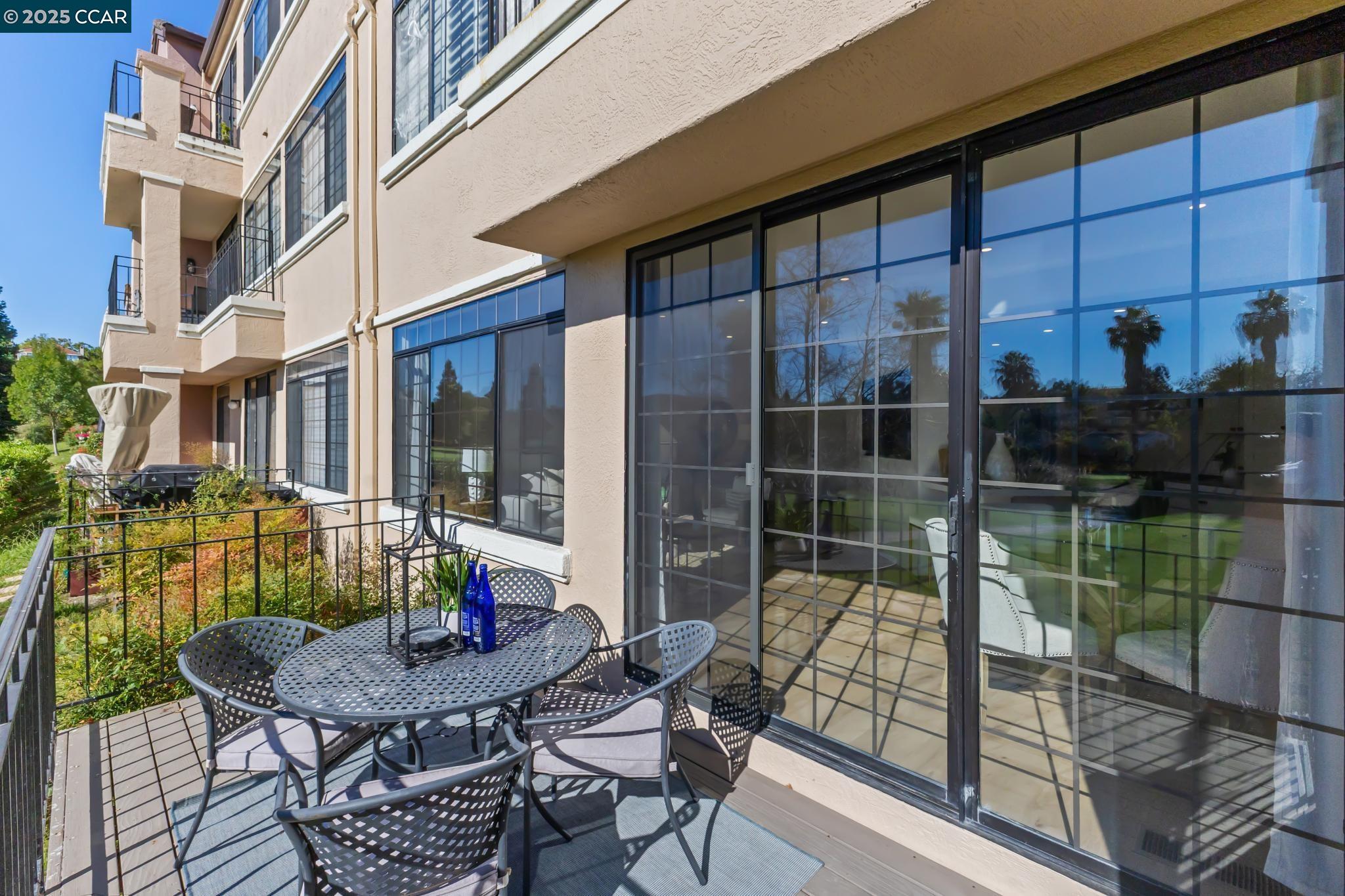 Detail Gallery Image 50 of 54 For 30 Eagle Lake Place #12,  San Ramon,  CA 94582 - 2 Beds | 2 Baths