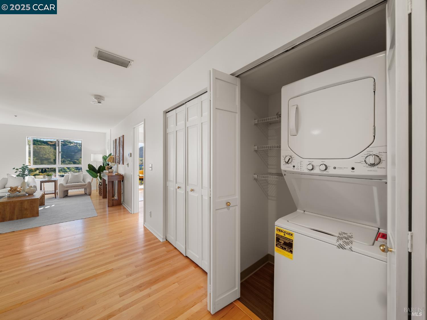 Detail Gallery Image 26 of 36 For 100 Thorndale Drive #326,  San Rafael,  CA 94903-4114 - 1 Beds | 2 Baths