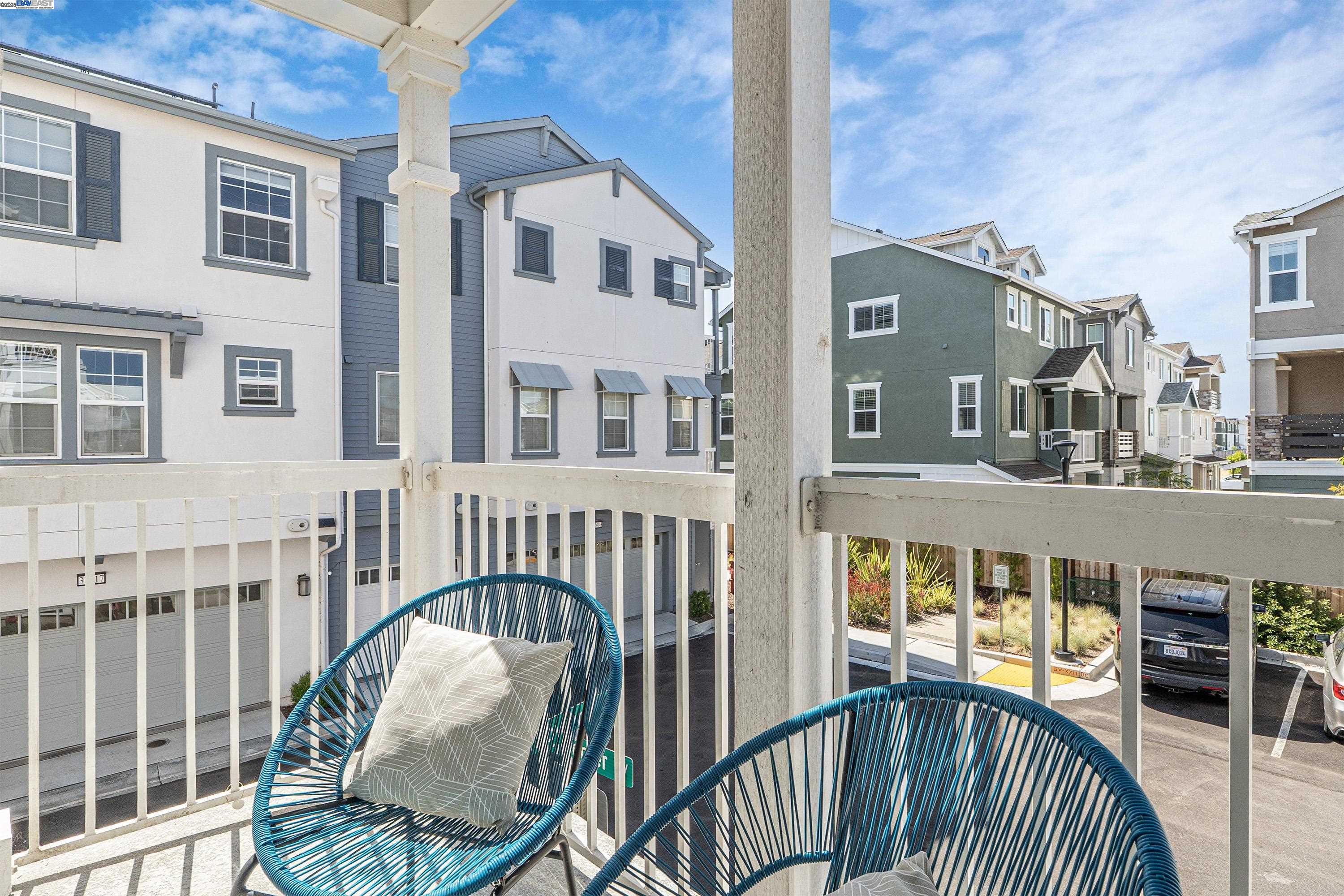 Detail Gallery Image 17 of 48 For 37428 Bowline Rd, Newark,  CA 94560 - 2 Beds | 2/1 Baths