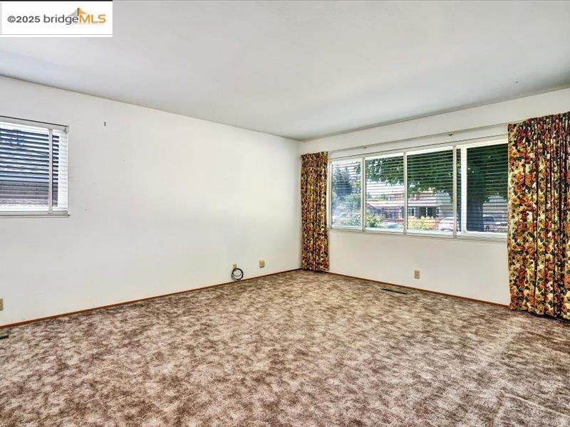 Detail Gallery Image 11 of 51 For 438 Harding Ave, Livermore,  CA 94550 - 4 Beds | 2 Baths