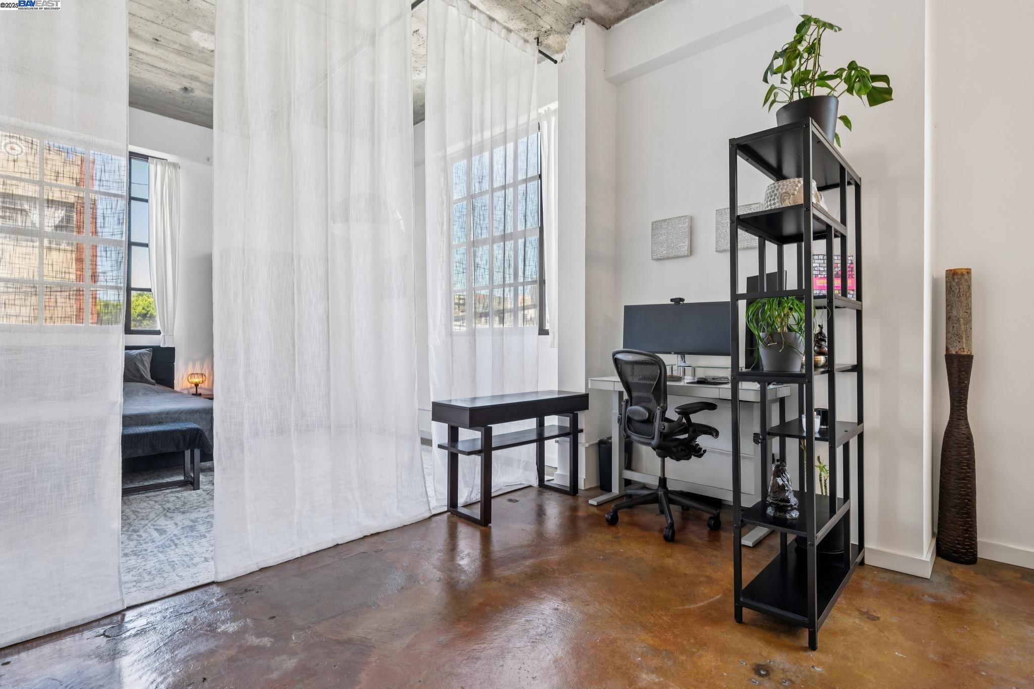 Detail Gallery Image 12 of 41 For 247 4th St #202,  Oakland,  CA 94607 - 2 Beds | 1 Baths