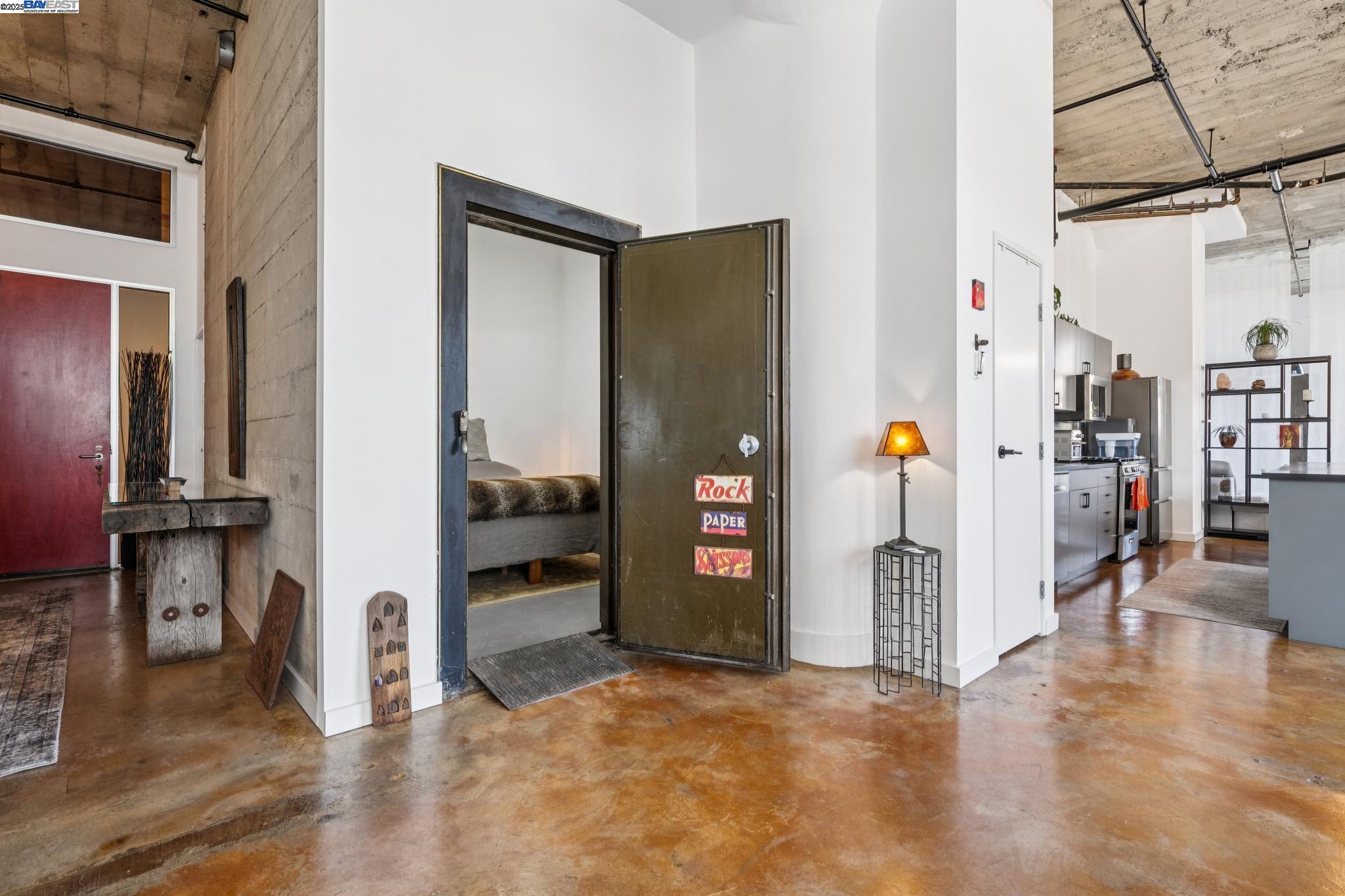 Detail Gallery Image 21 of 41 For 247 4th St #202,  Oakland,  CA 94607 - 2 Beds | 1 Baths