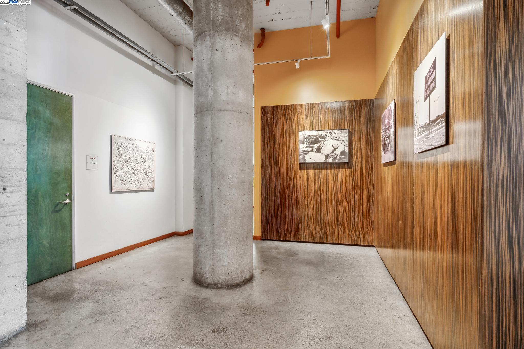 Detail Gallery Image 27 of 41 For 247 4th St #202,  Oakland,  CA 94607 - 2 Beds | 1 Baths