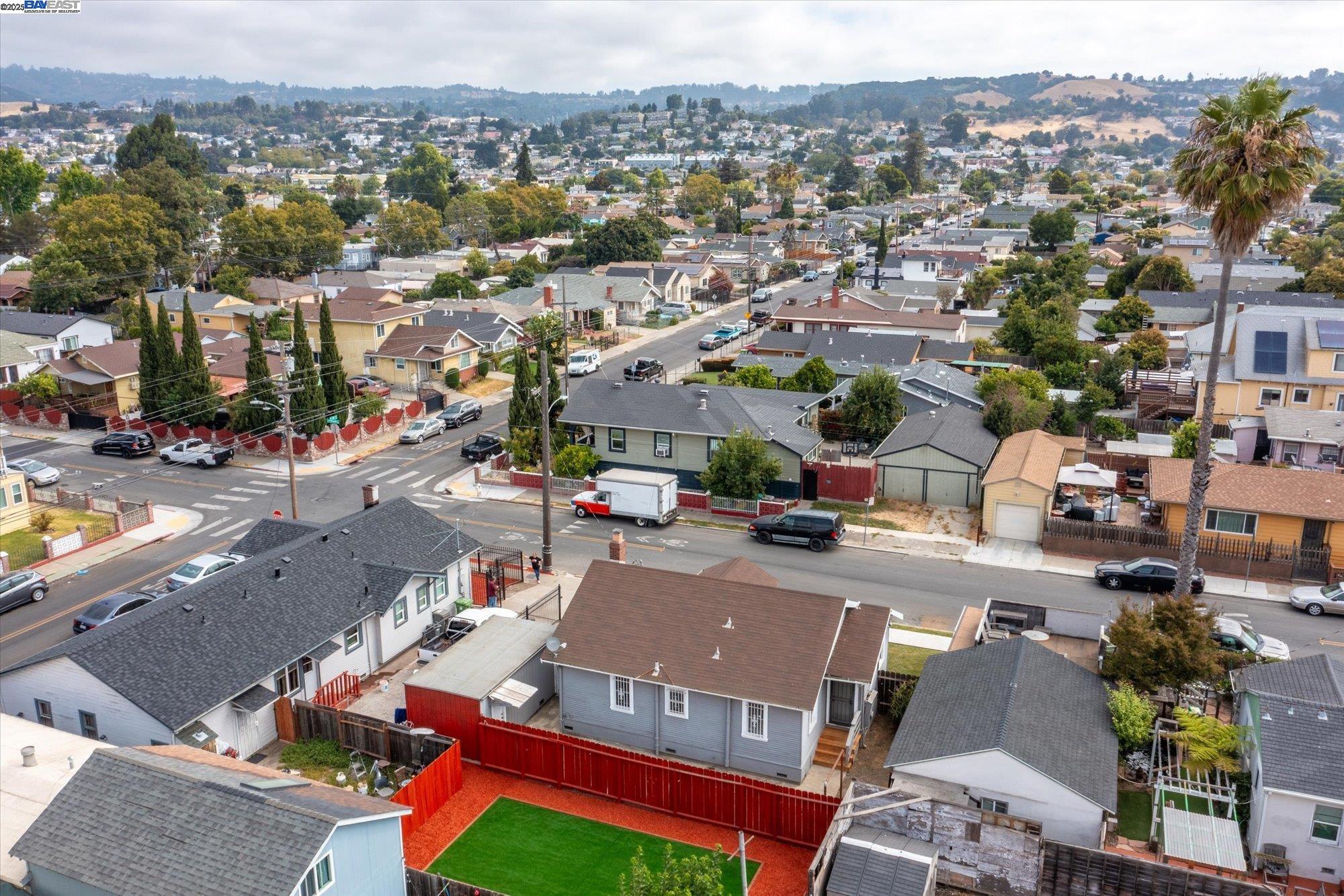 Detail Gallery Image 38 of 47 For 10109 Plymouth St, Oakland,  CA 94603 - 2 Beds | 1 Baths
