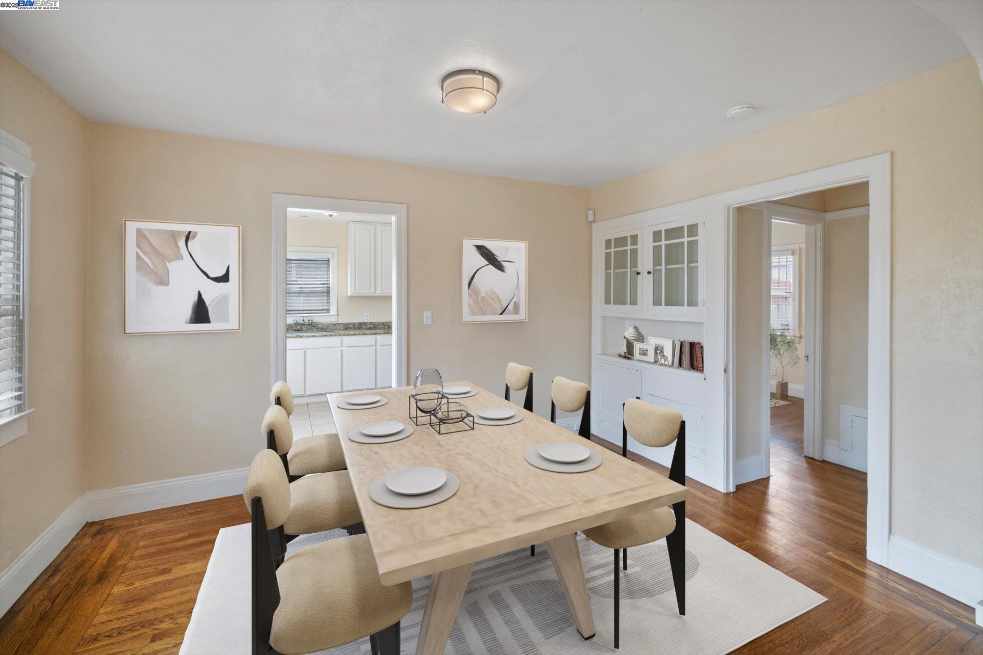Detail Gallery Image 5 of 47 For 10109 Plymouth St, Oakland,  CA 94603 - 2 Beds | 1 Baths