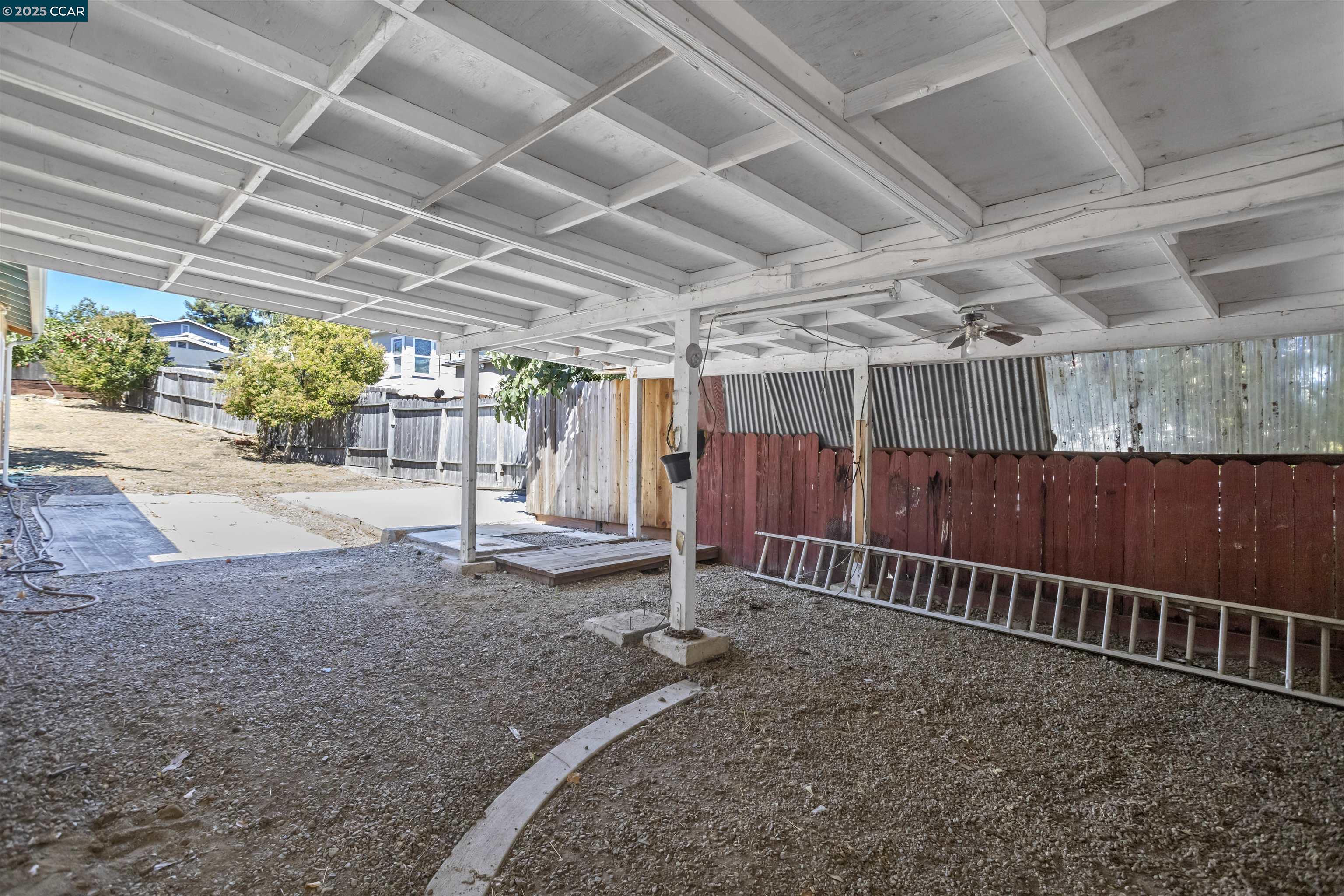 Detail Gallery Image 31 of 41 For 948 Jones Ave, Pinole,  CA 94564 - 3 Beds | 2 Baths