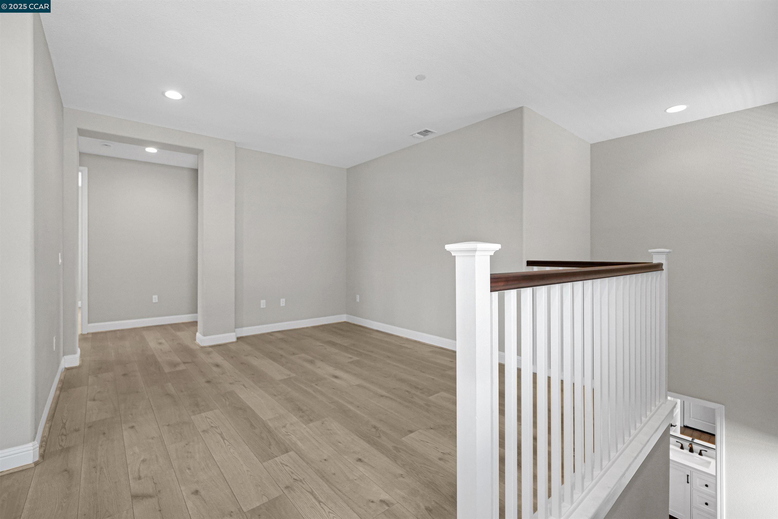 Detail Gallery Image 23 of 53 For 80 Greystone Pl, Pittsburg,  CA 94565 - 4 Beds | 2/1 Baths