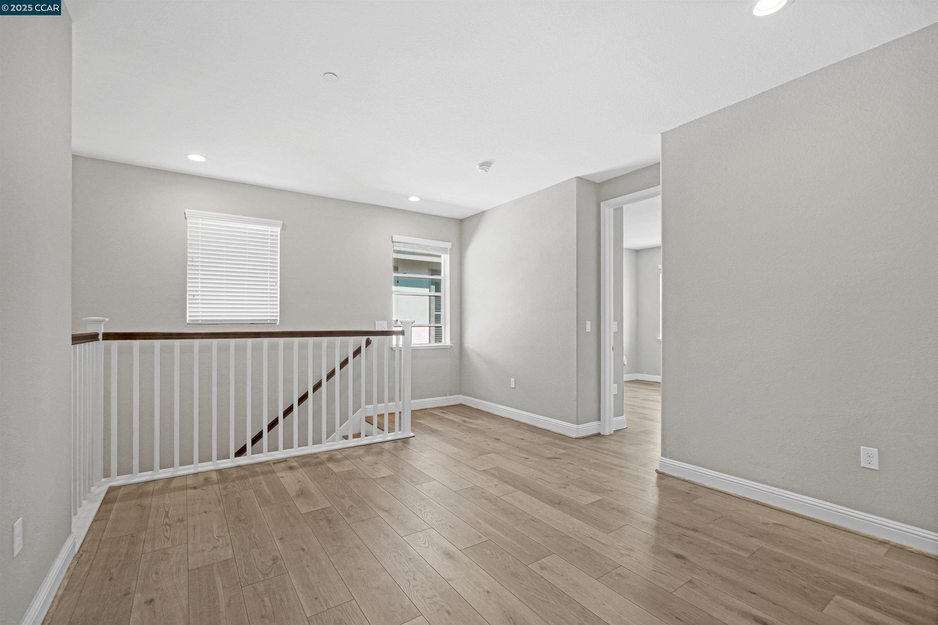 Detail Gallery Image 24 of 53 For 80 Greystone Pl, Pittsburg,  CA 94565 - 4 Beds | 2/1 Baths
